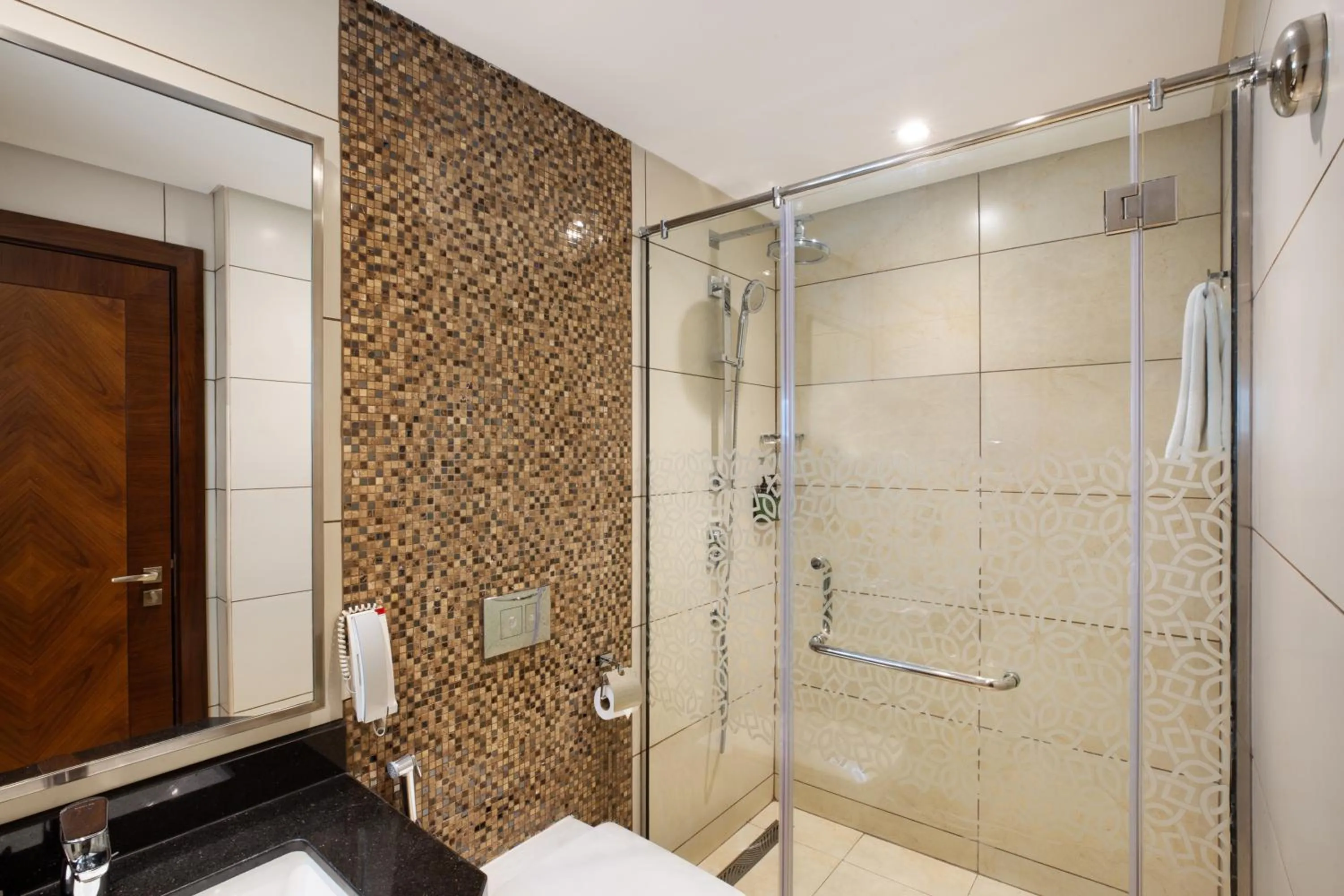 Bathroom in Royal Continental Suites Business Bay - Deluxe Apartments