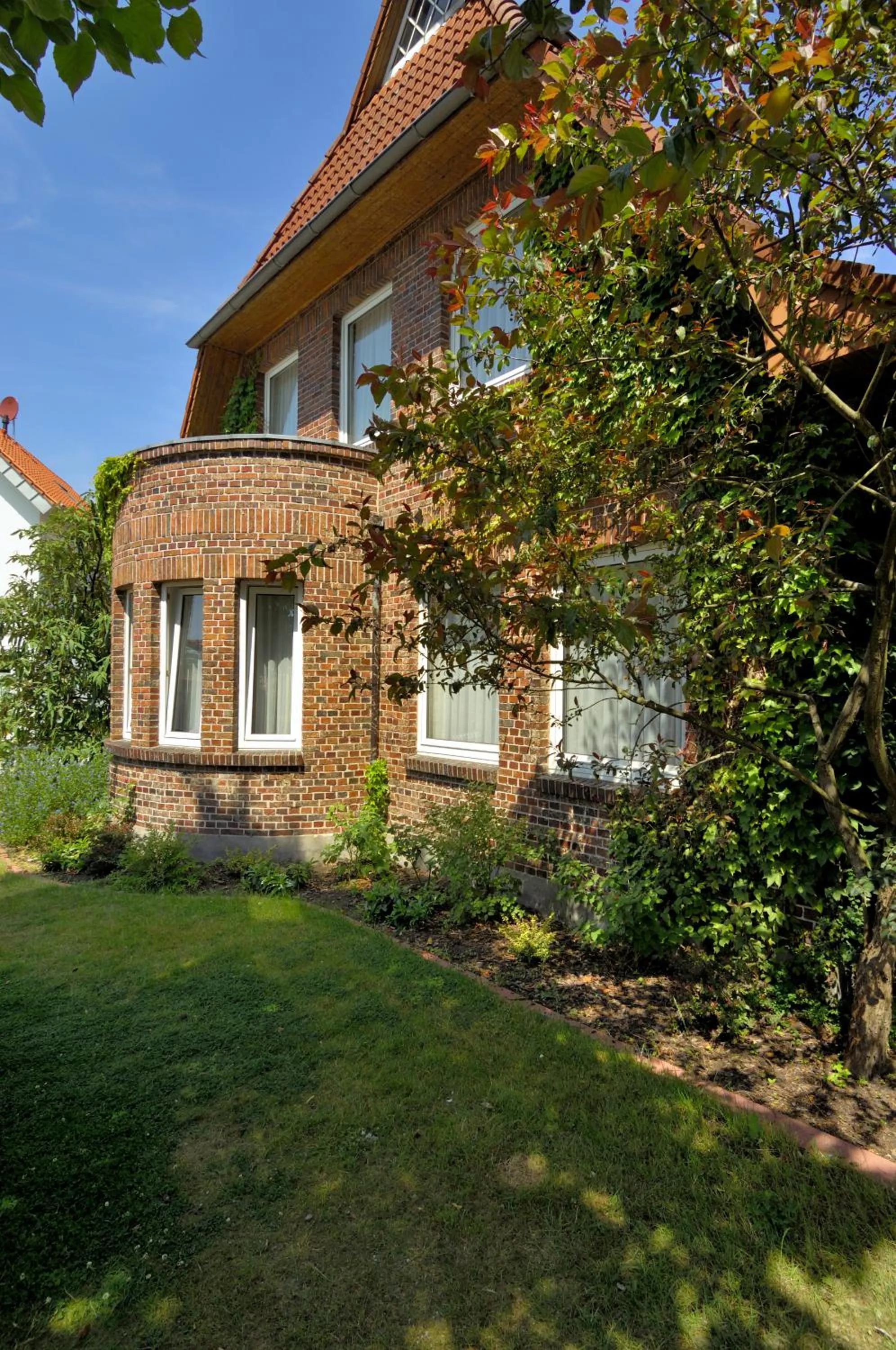 Day in Hotel Petersen