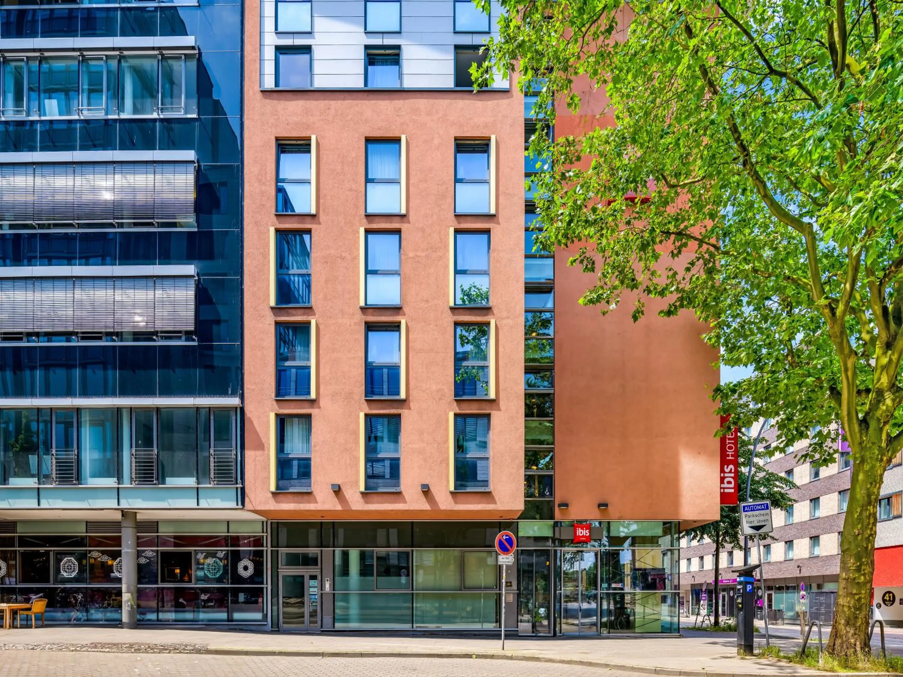 View (from property/room) in ibis Hotel Hamburg St. Pauli Messe