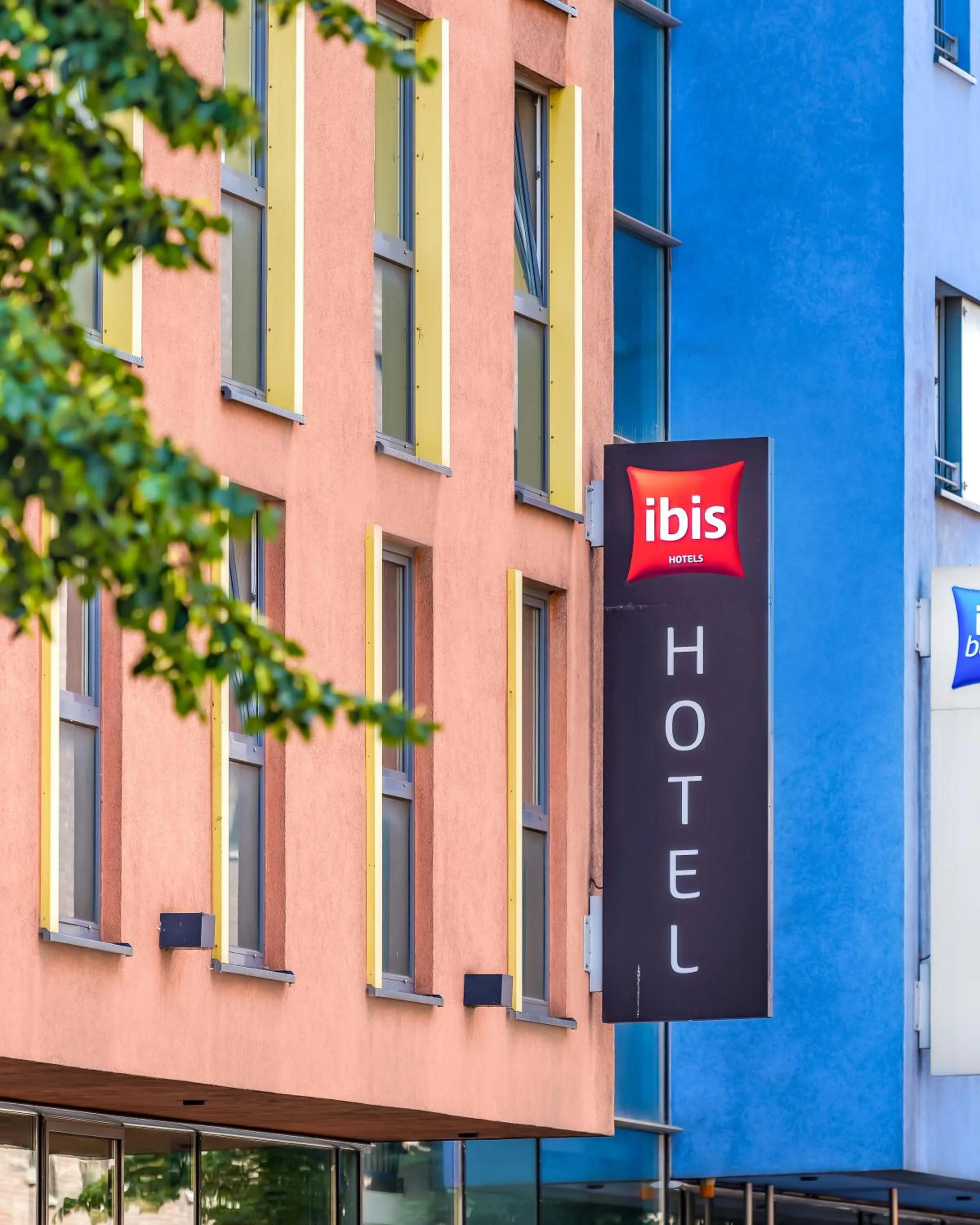 Property building in ibis Hotel Hamburg St. Pauli Messe