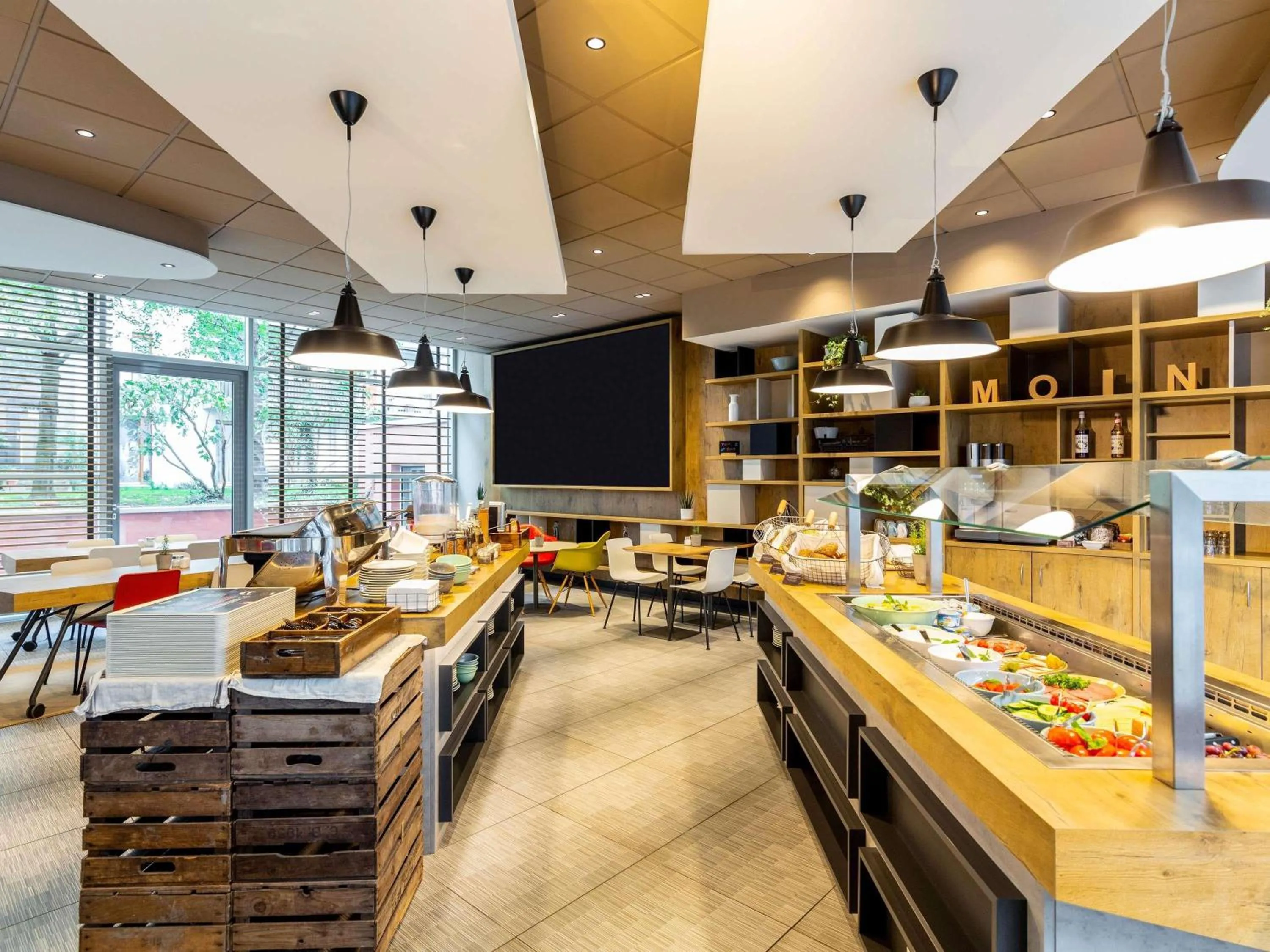 Breakfast in ibis Hotel Hamburg St. Pauli Messe