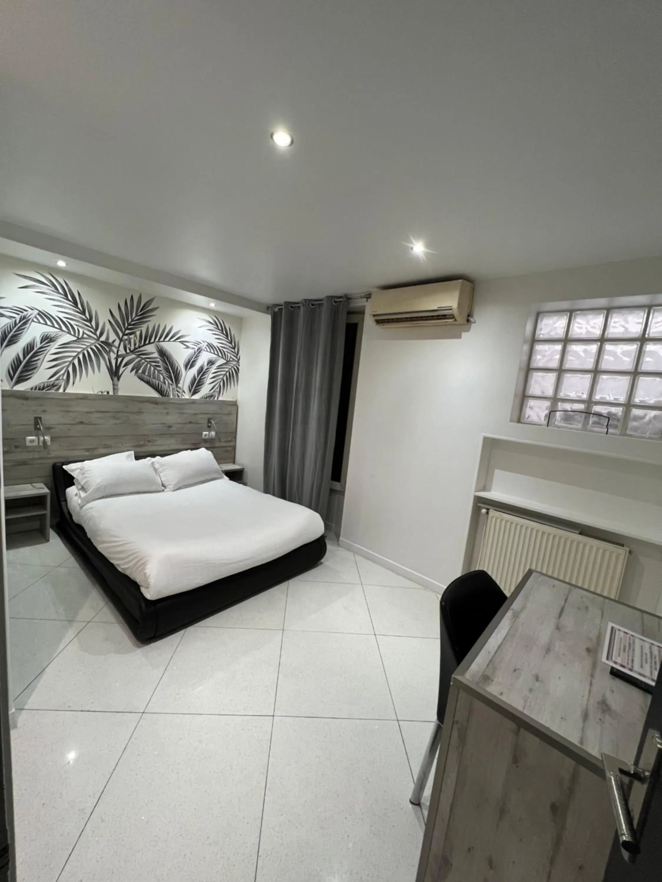 Bed in Modern's Hotel