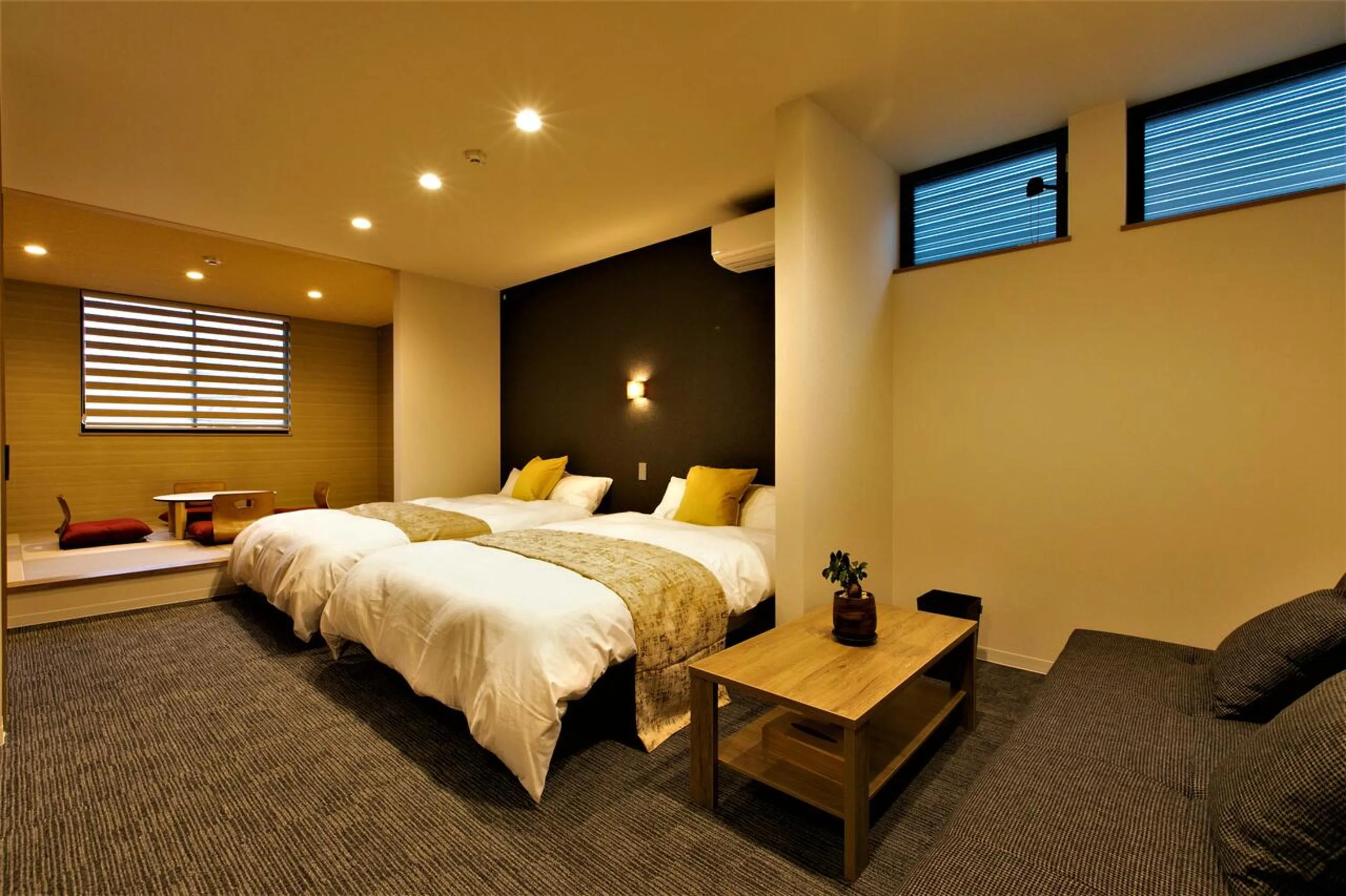 Bed in Apartment Hotel STAY THE Kansai Airport