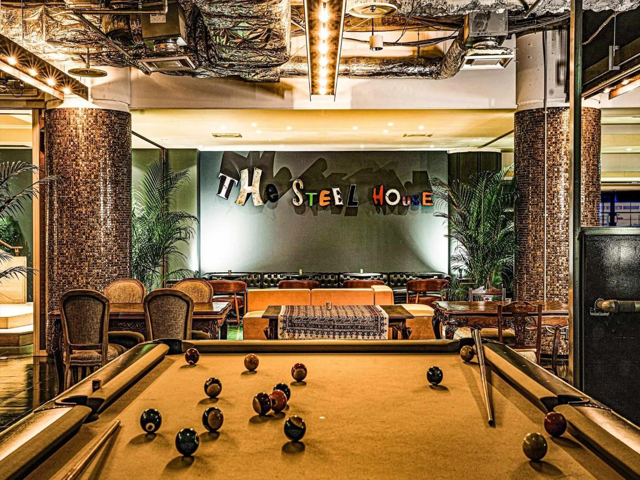 Billiard in THE STEEL HOUSE