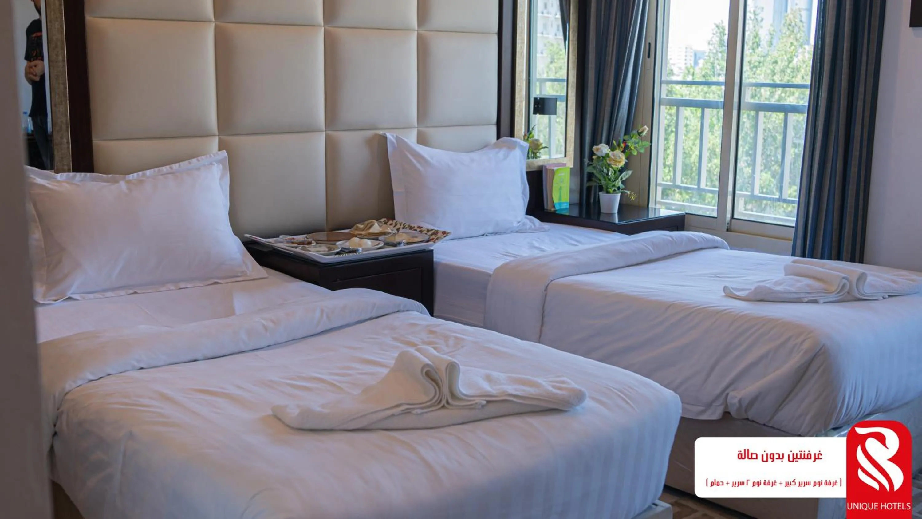 Property building, Bed in Al Andalus Tolen Hotel