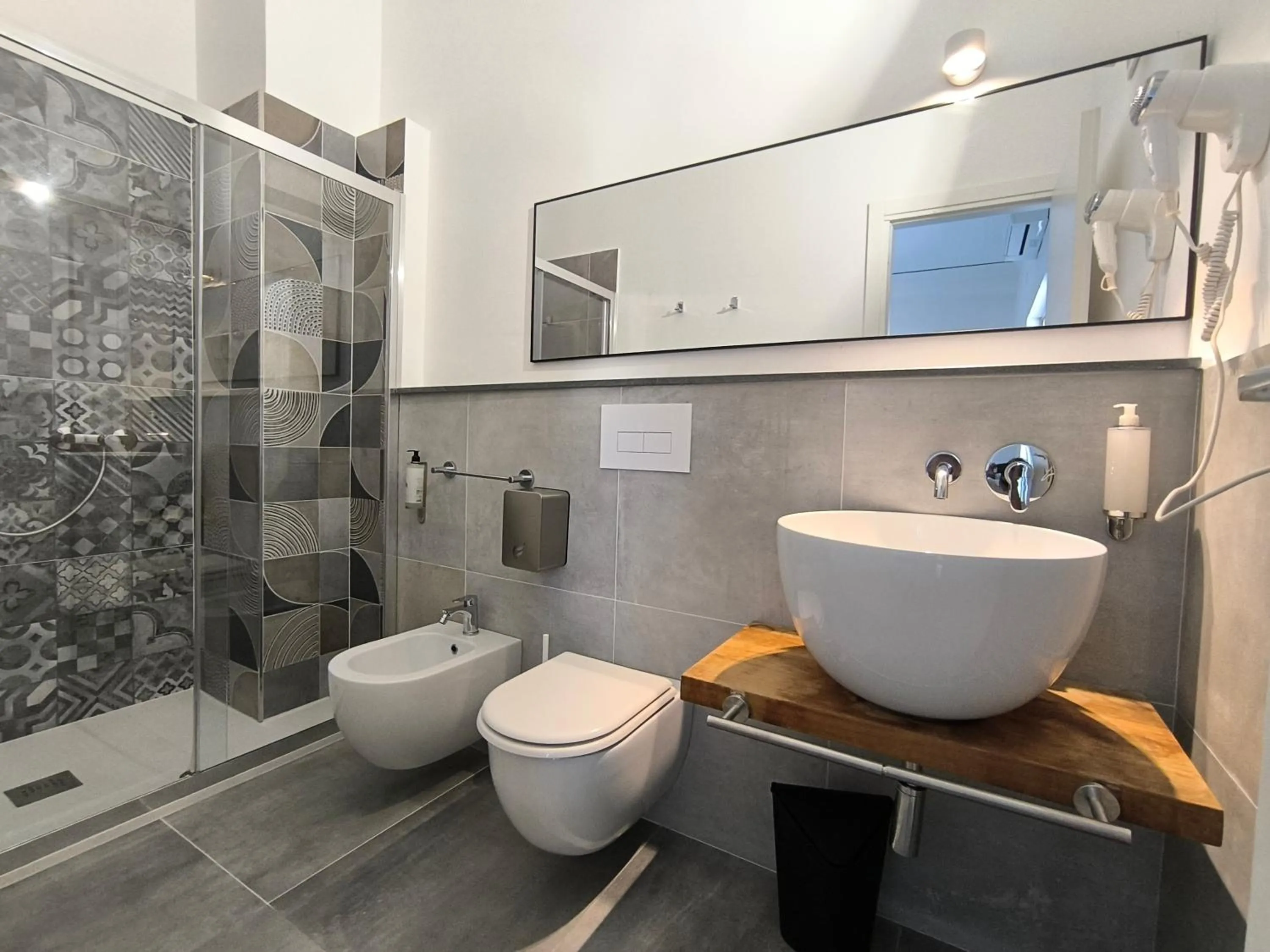 Bathroom in Miti Dello Stretto B&B