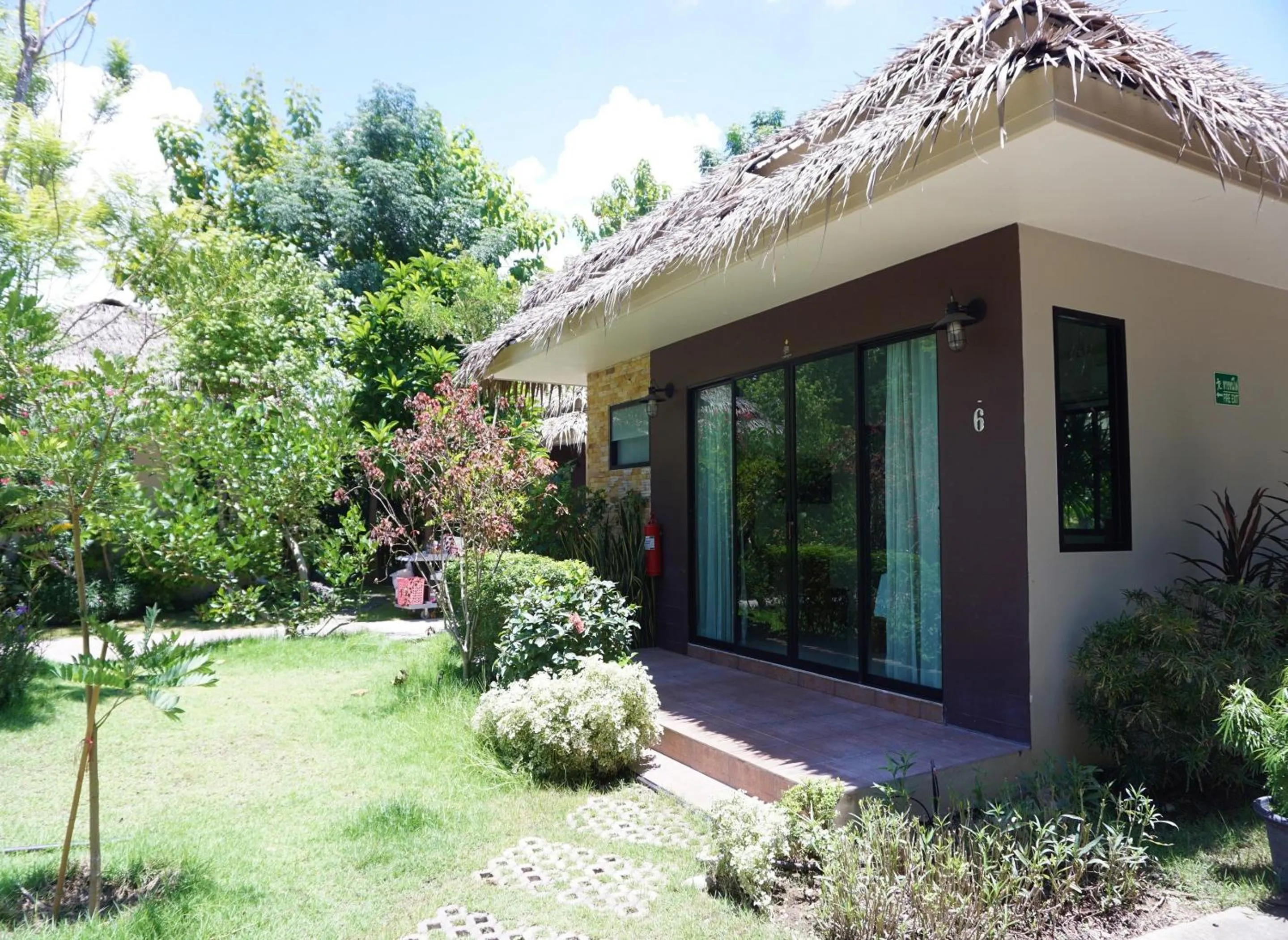 Property building in Papa's Home And Rabbit Café