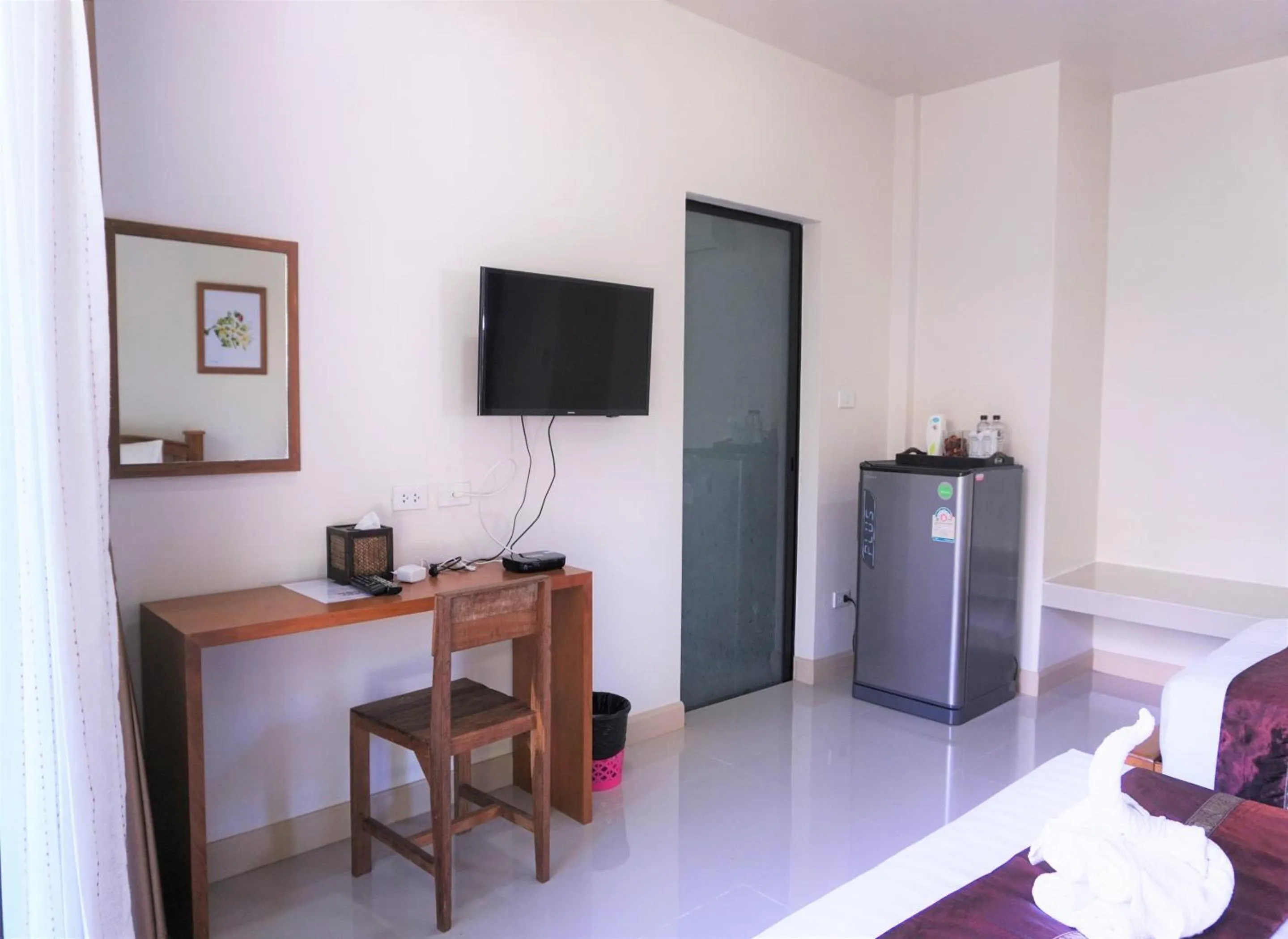 TV and multimedia in Papa's Home And Rabbit Café