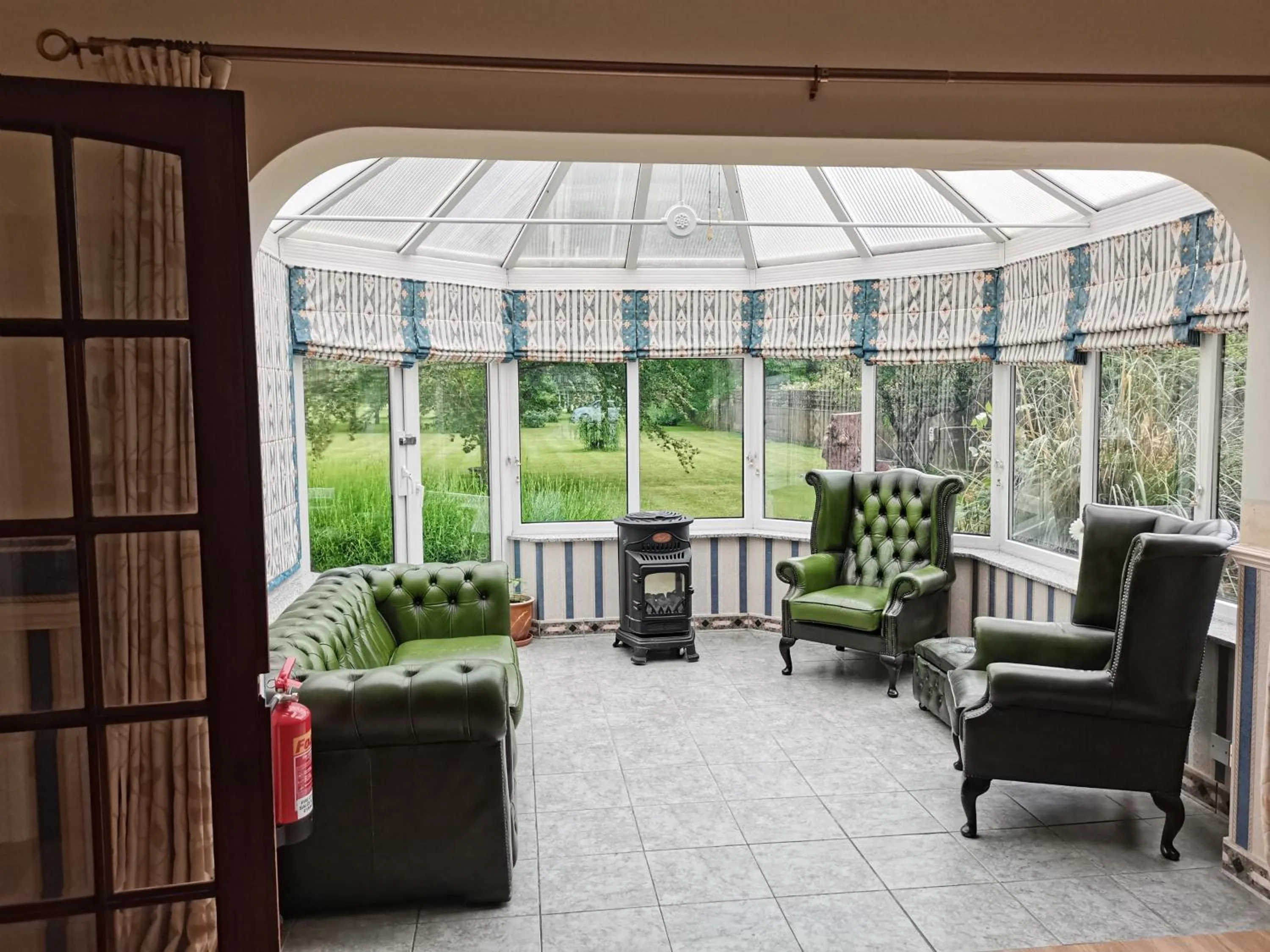 Dining area in Mather House Retreat