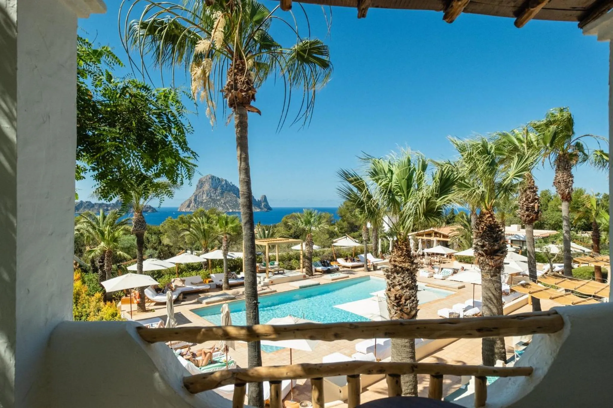 Photo of the whole room in Petunia Ibiza, a Beaumier hotel