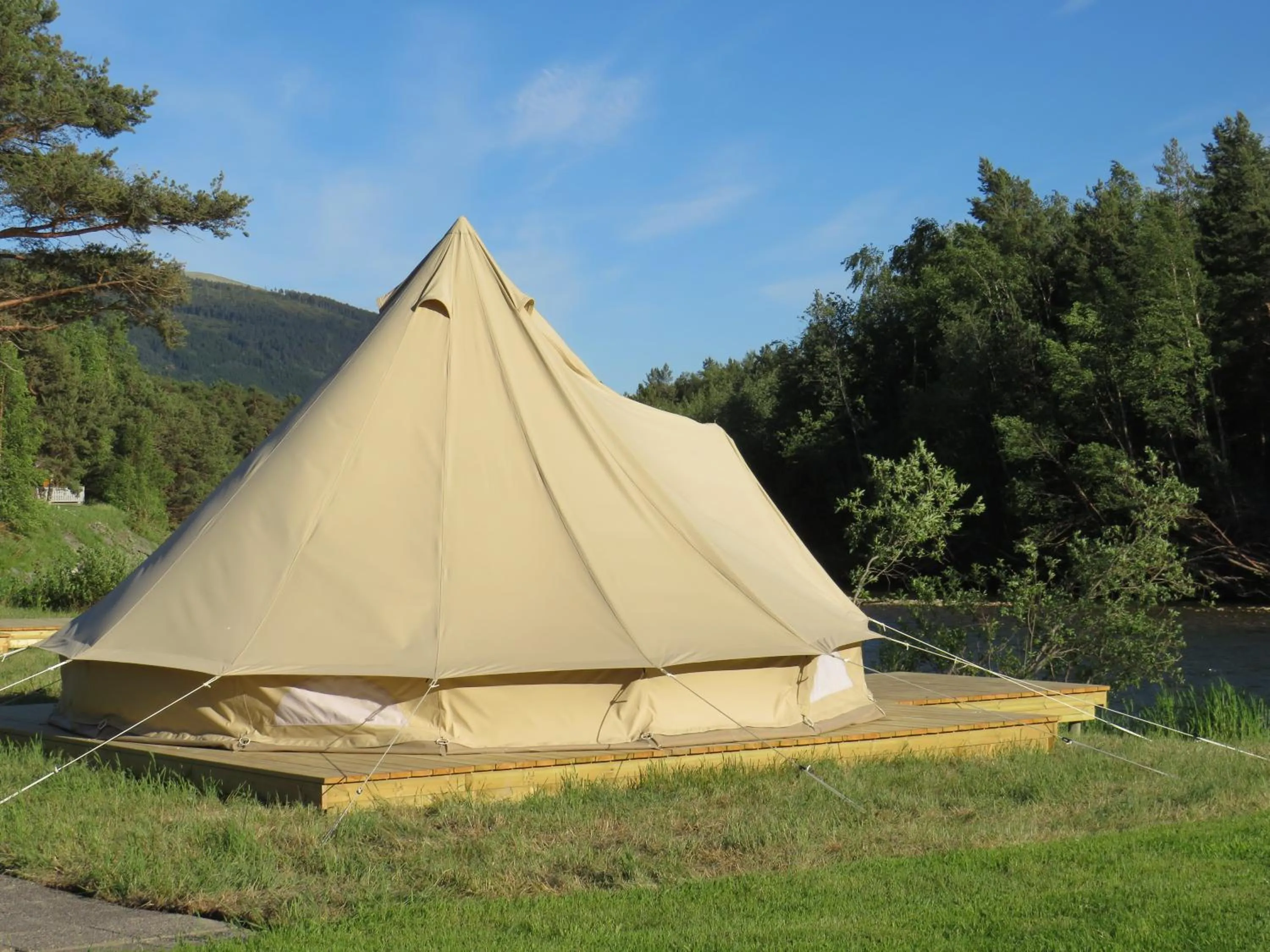 Property building in Toftemo Turiststasjon