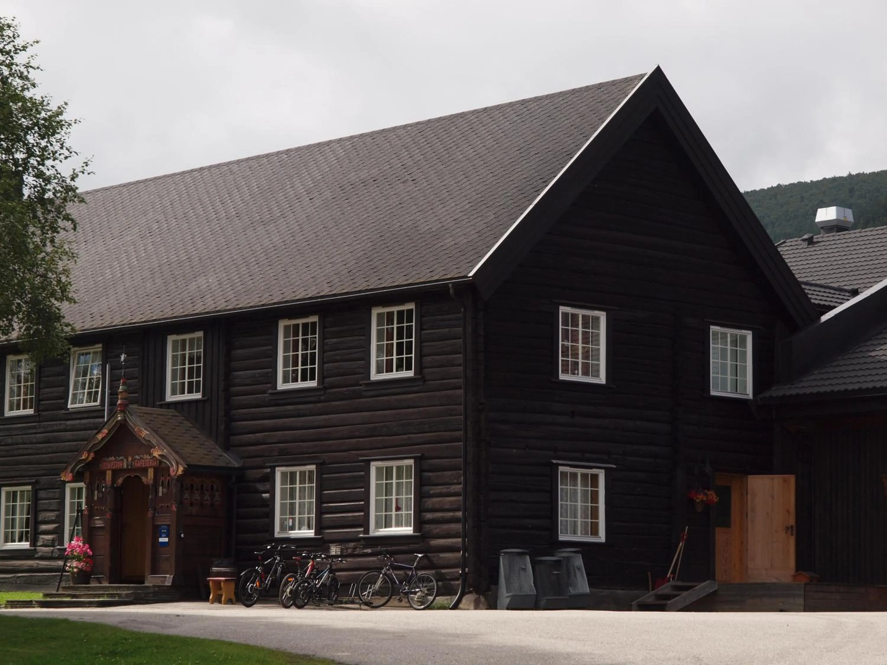 Property building in Toftemo Turiststasjon