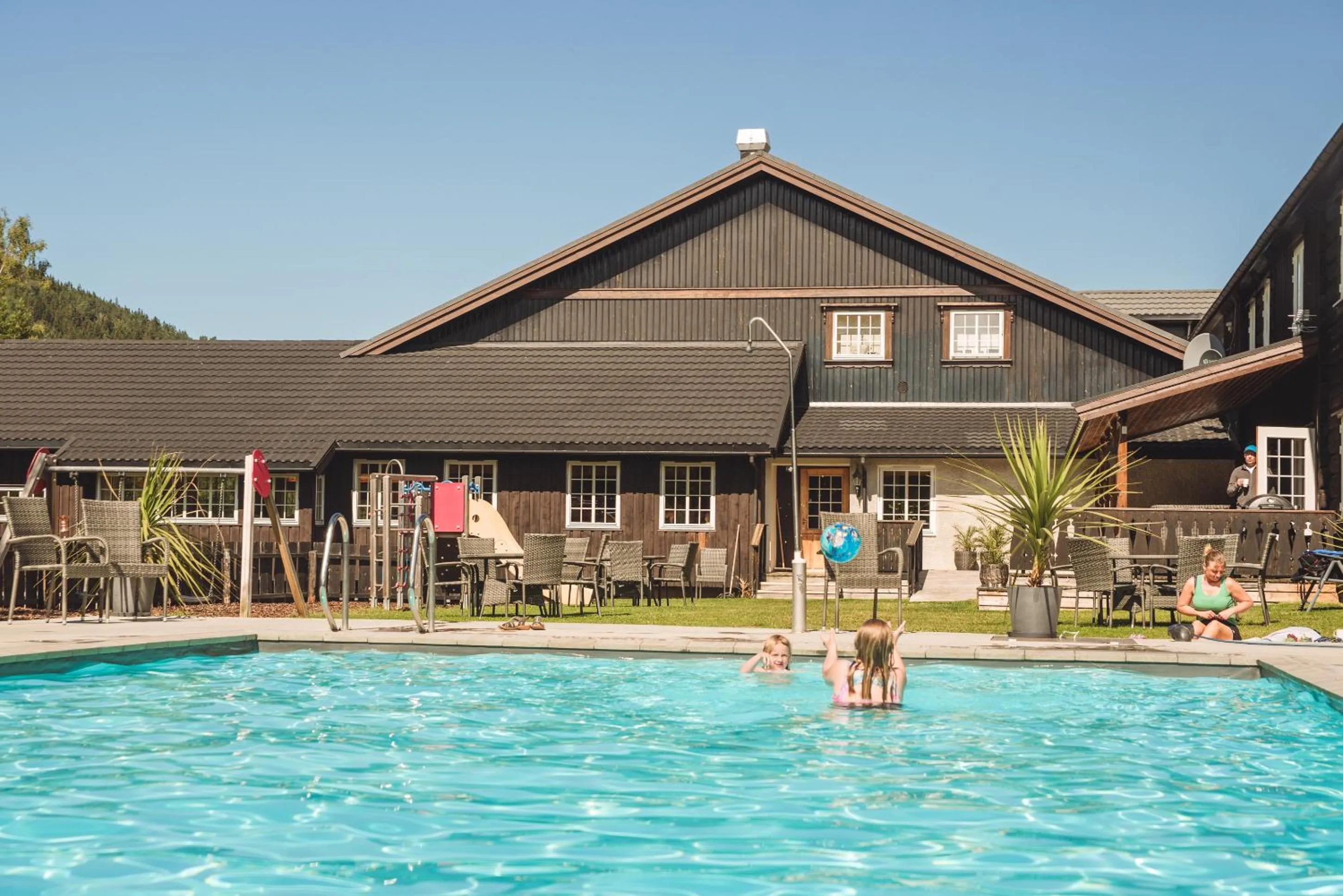 Property building in Toftemo Turiststasjon