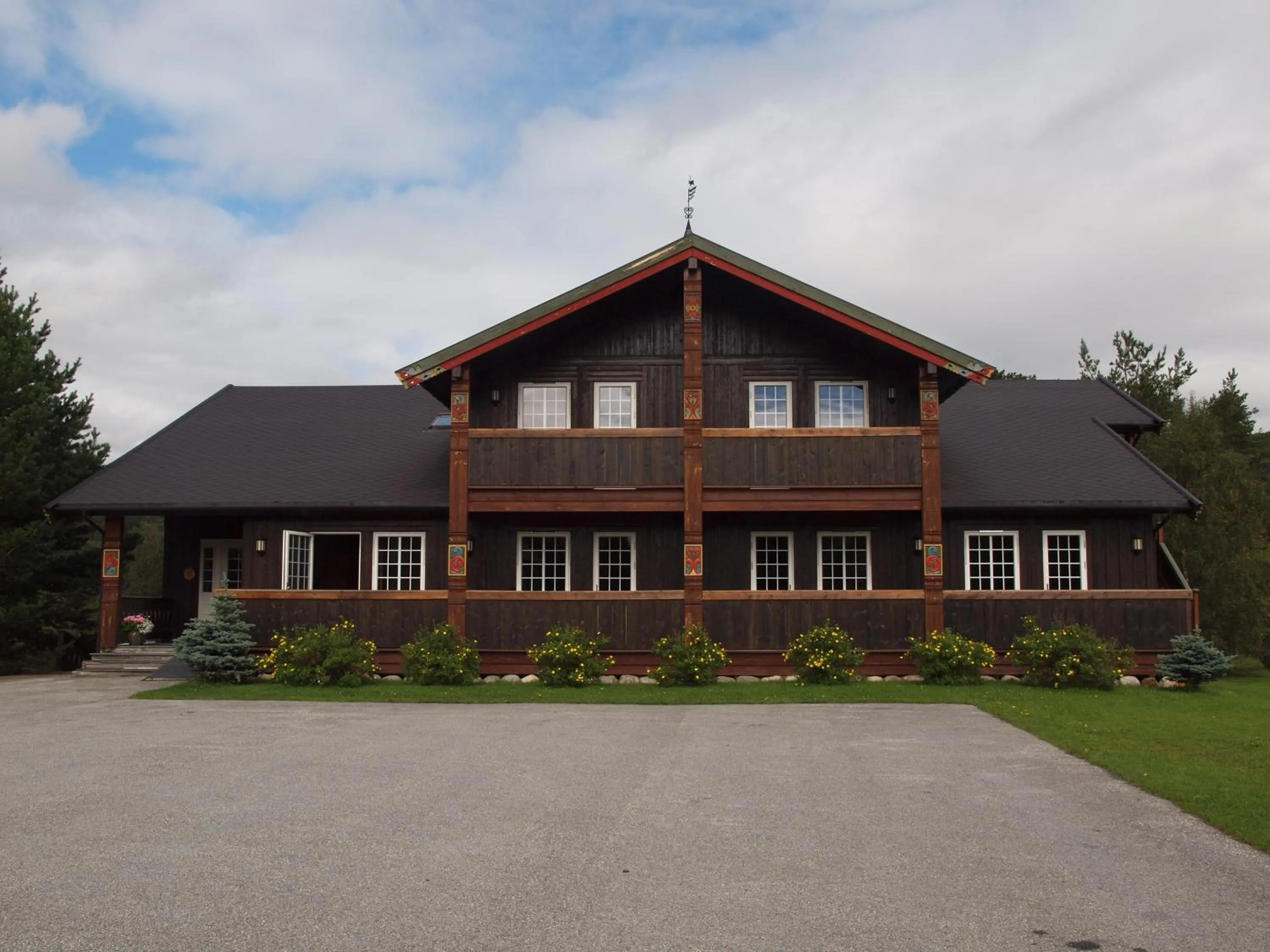 Property building in Toftemo Turiststasjon