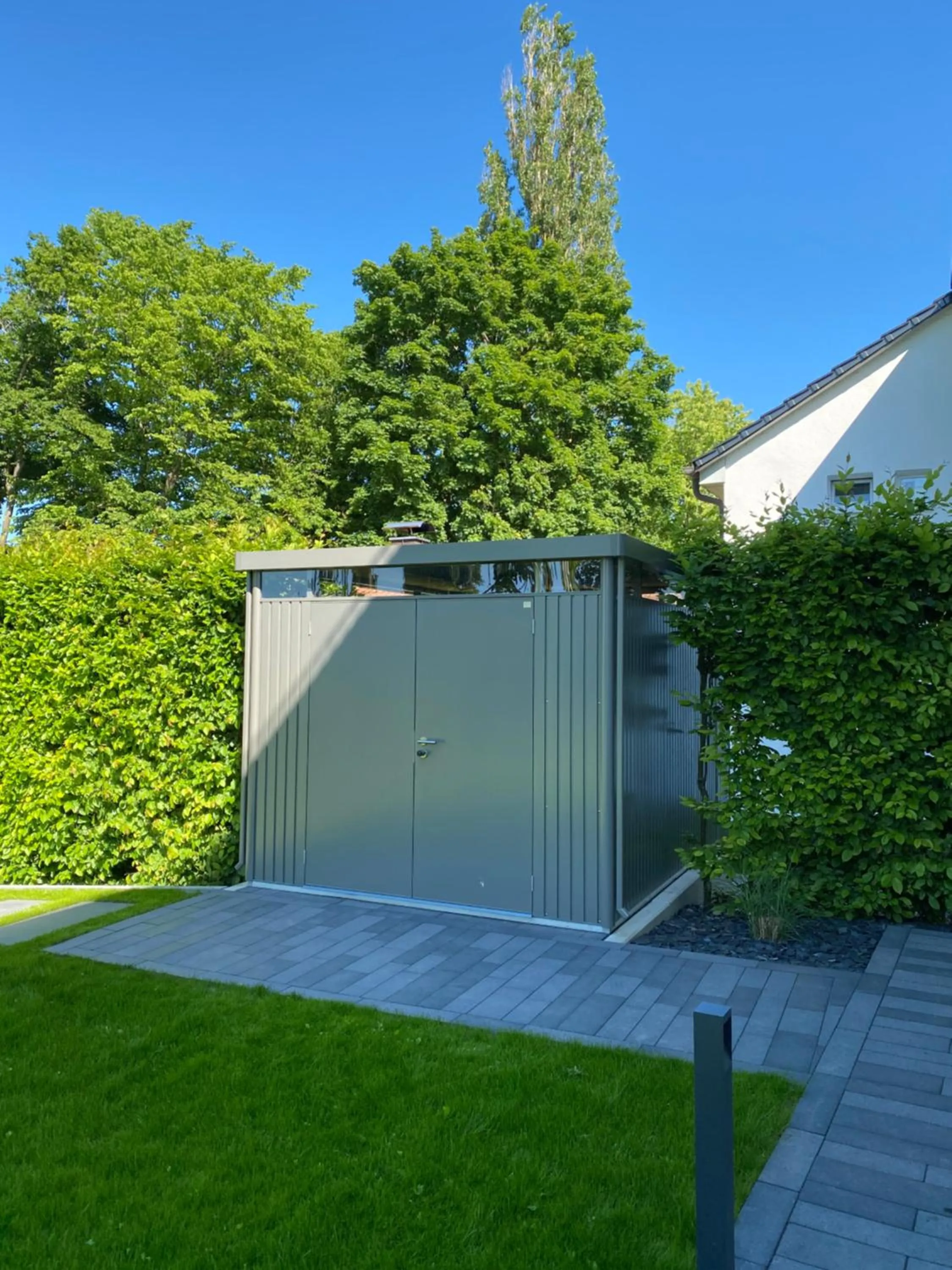 Facade/entrance in Toploft Serviced Apartments