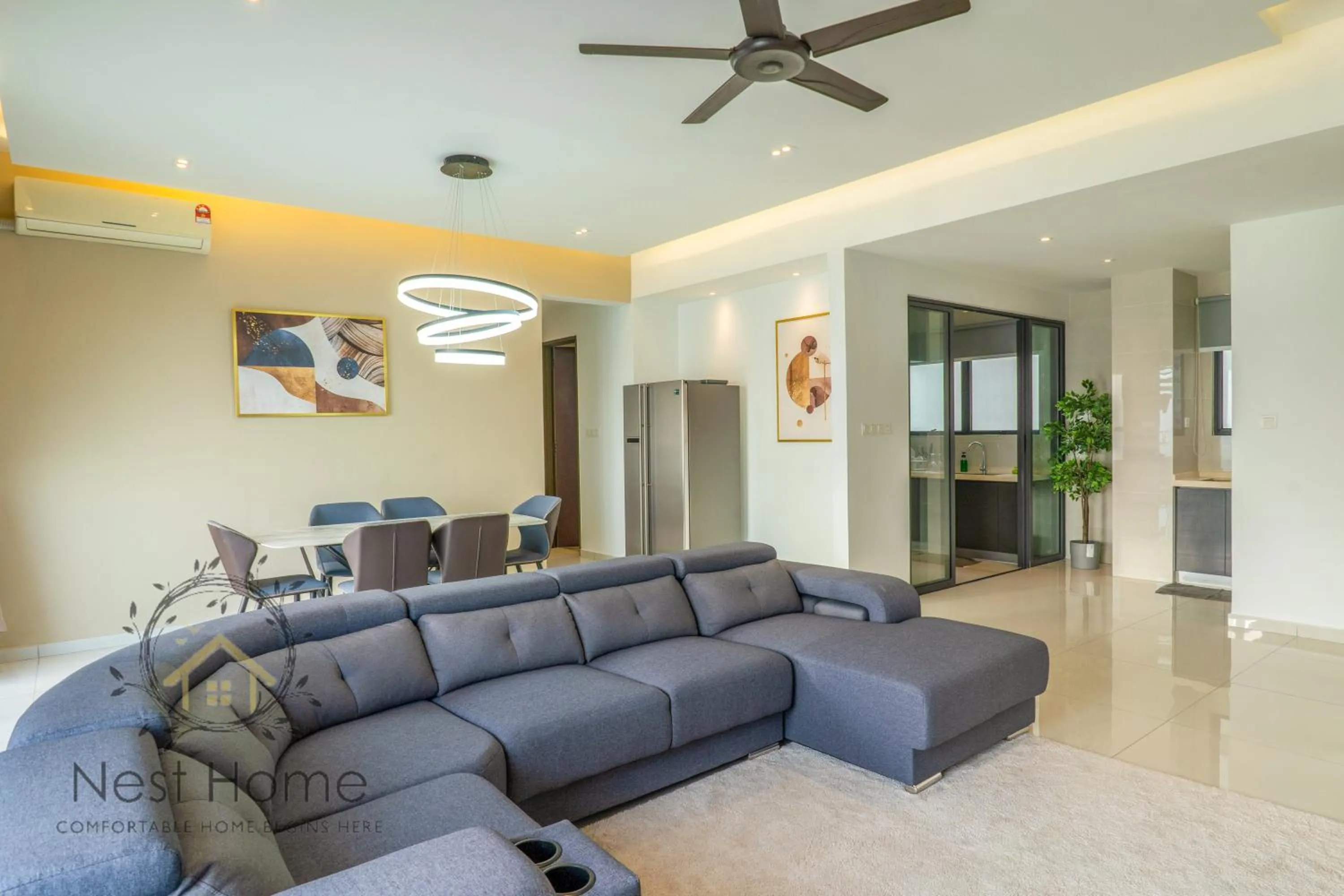 Living room in Country Garden Seaview Suite by Nest Home at Danga Bay