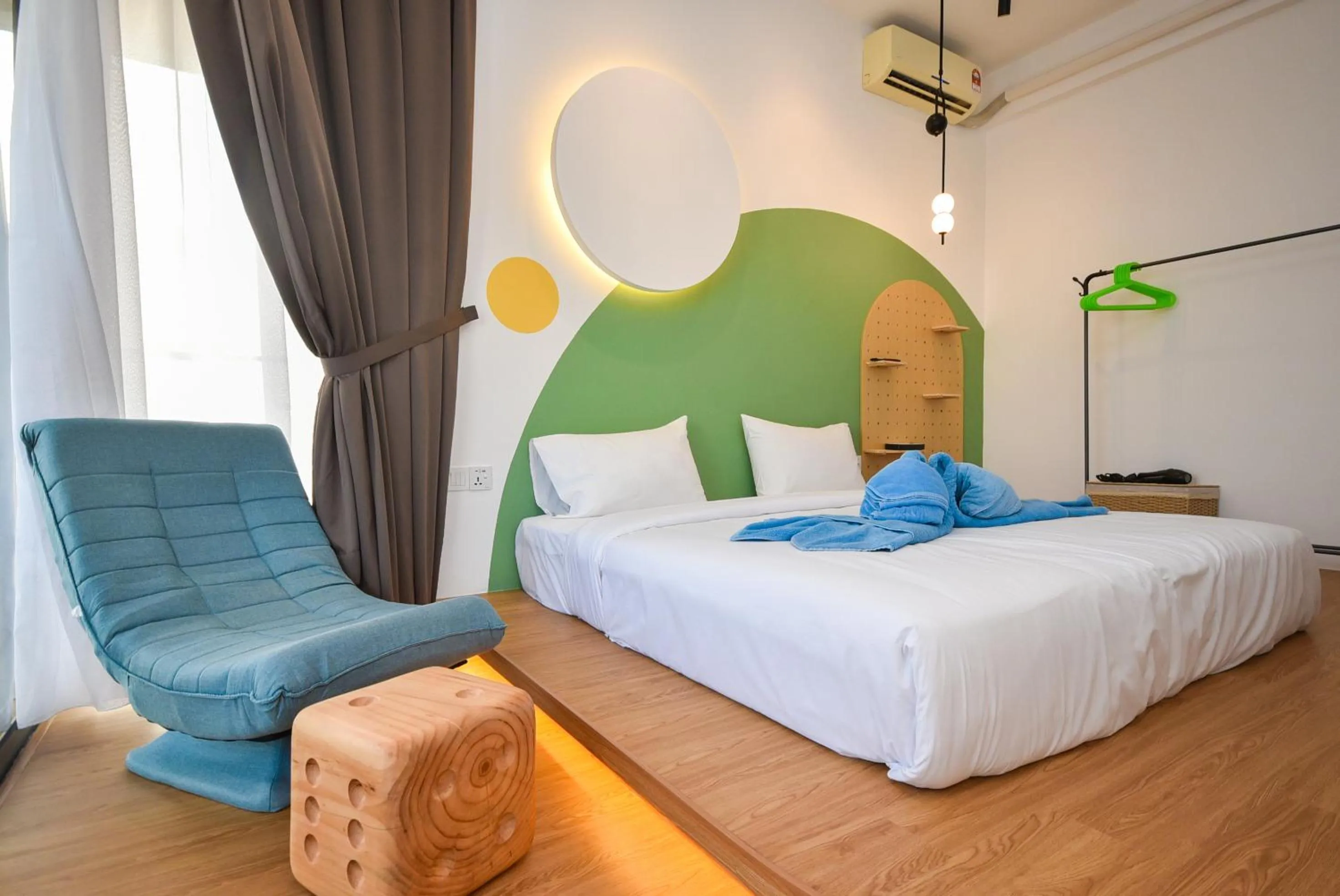 Bed in Country Garden Seaview Suite by Nest Home at Danga Bay