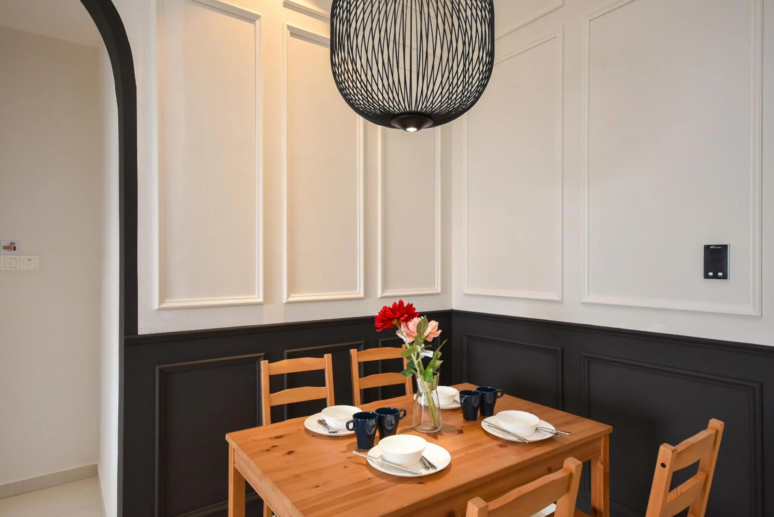 Dining area in Country Garden Seaview Suite by Nest Home at Danga Bay