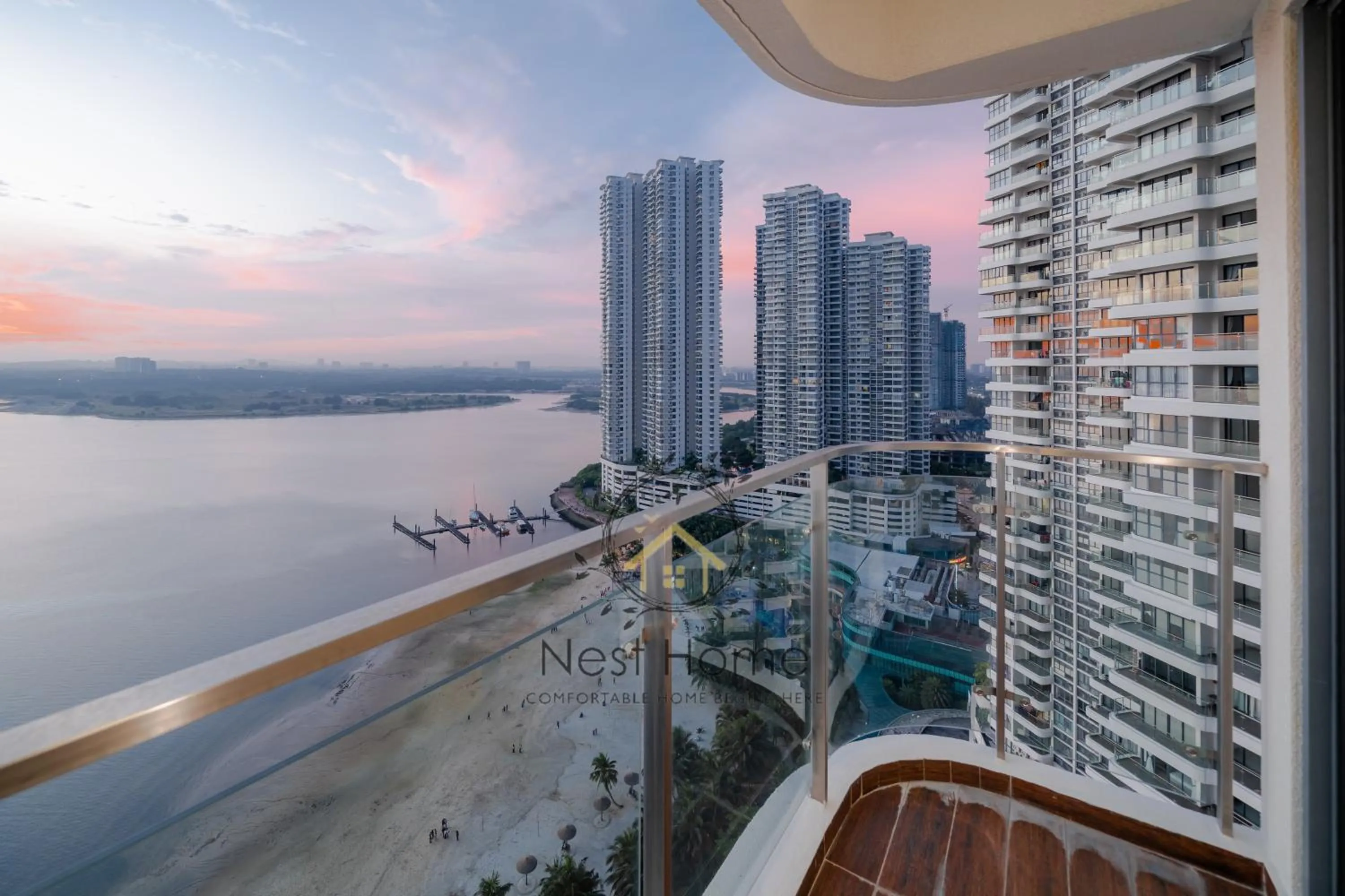 Balcony/Terrace in Country Garden Seaview Suite by Nest Home at Danga Bay
