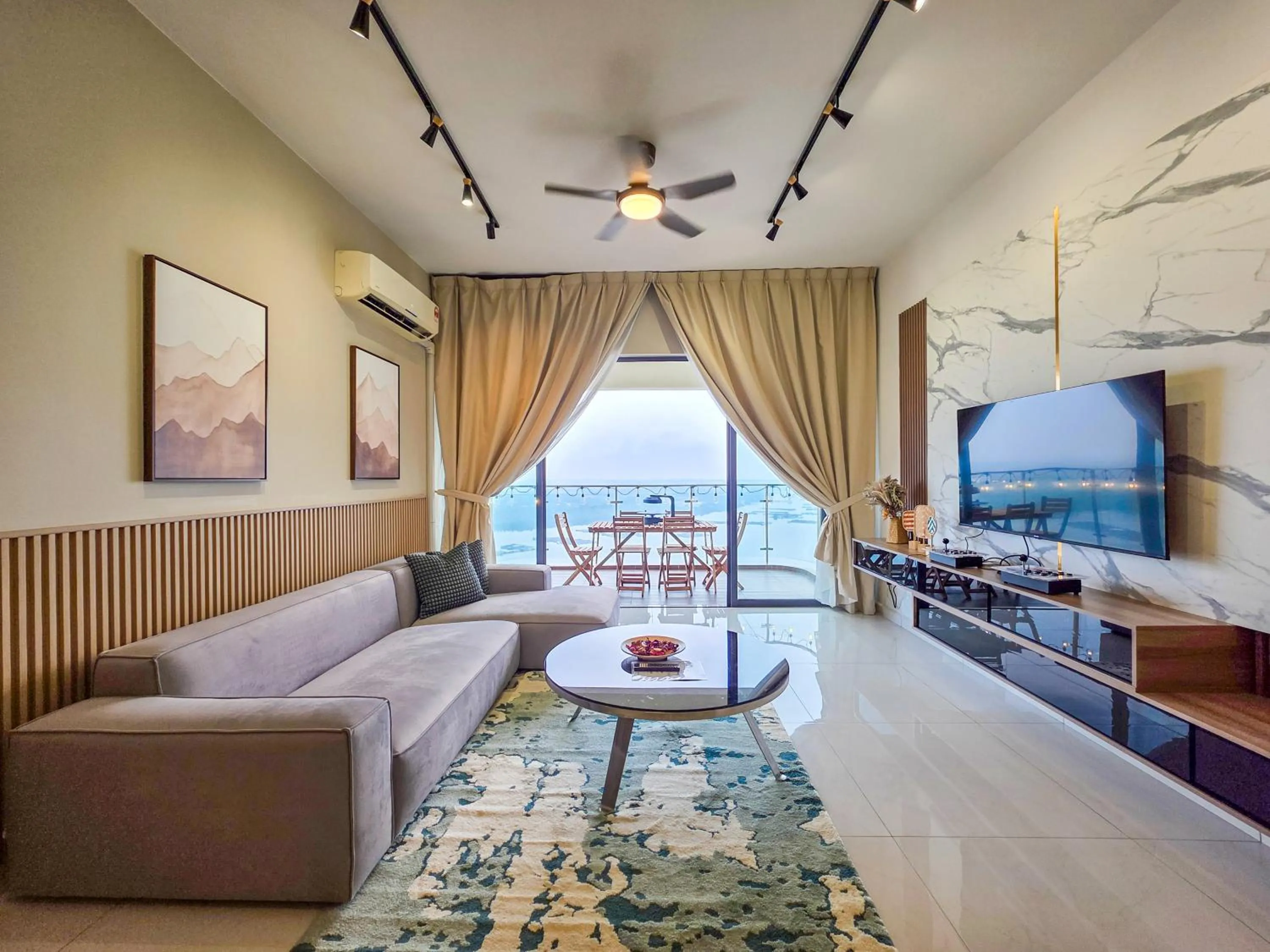 Country Garden Seaview Suite by Nest Home at Danga Bay