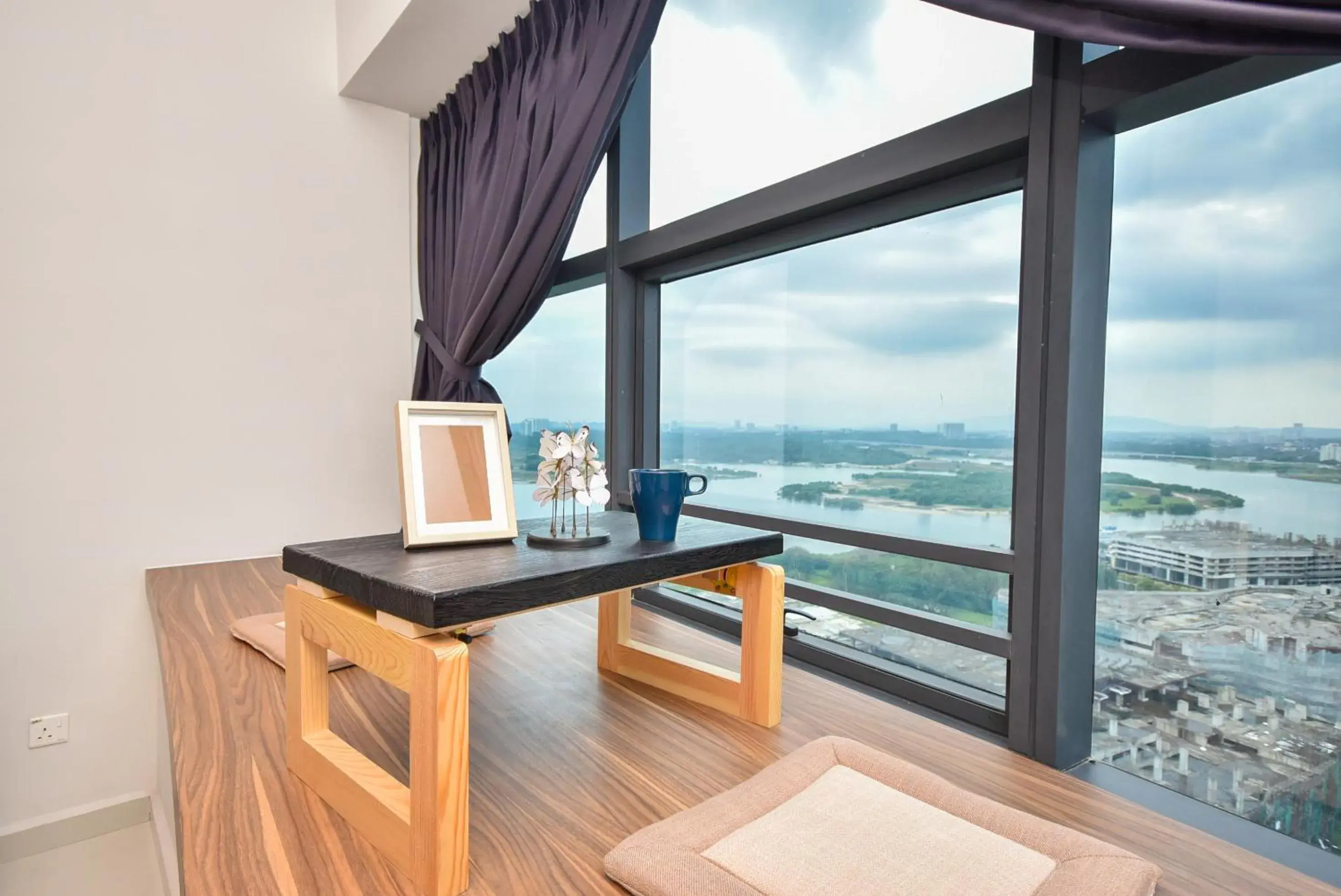 Studio with Sea View in Country Garden Seaview Suite by Nest Home at Danga Bay Studio with Sea View in Country Garden Seaview Suite by Nest Home at Danga Bay