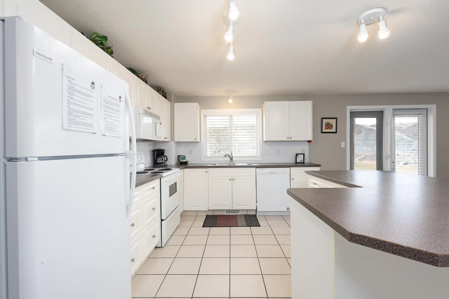 Paradise Canyon Golf Resort - Signature Walkout Condo 380