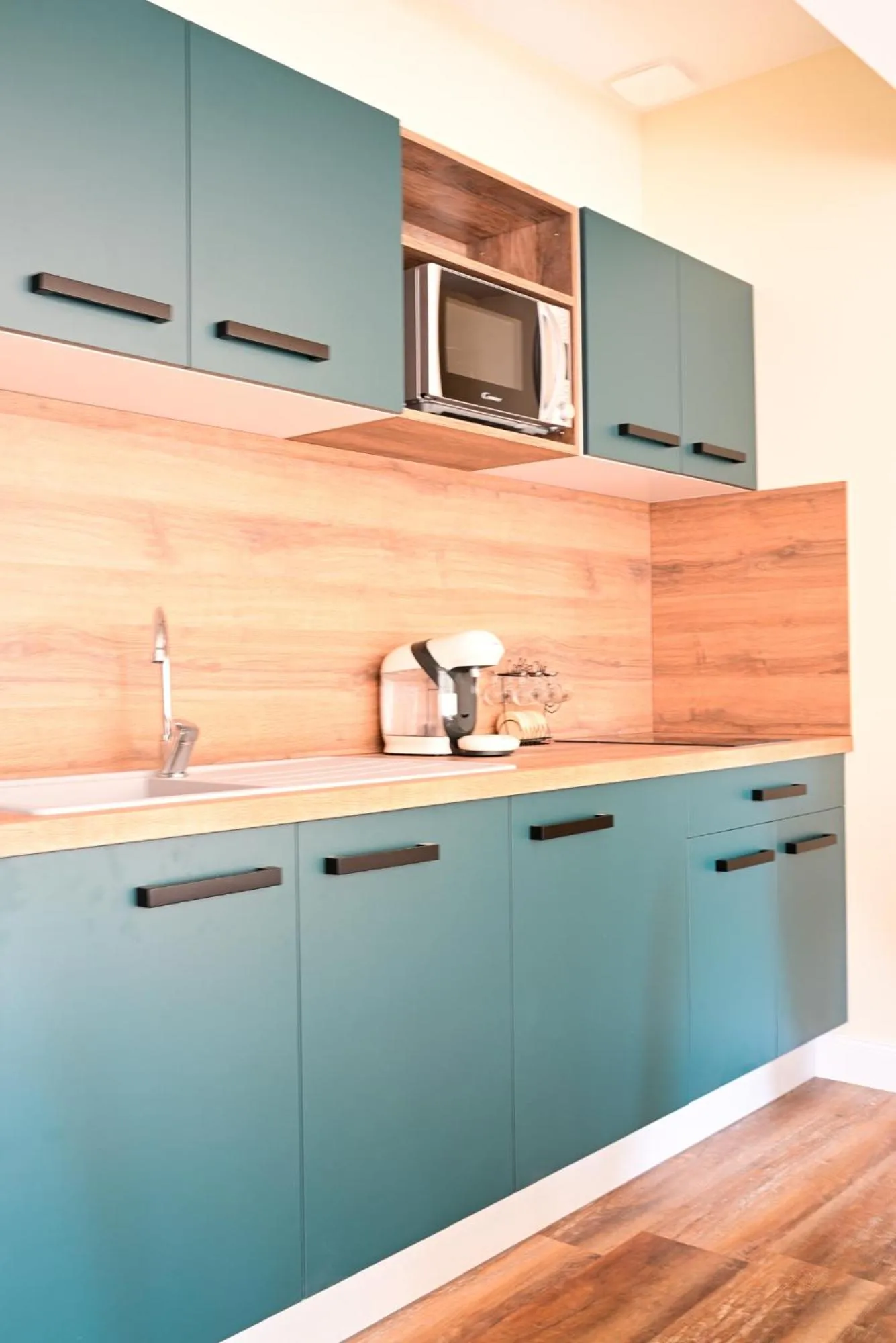 Kitchen or kitchenette in Pavillon des Millésimes, Piscine & SPA