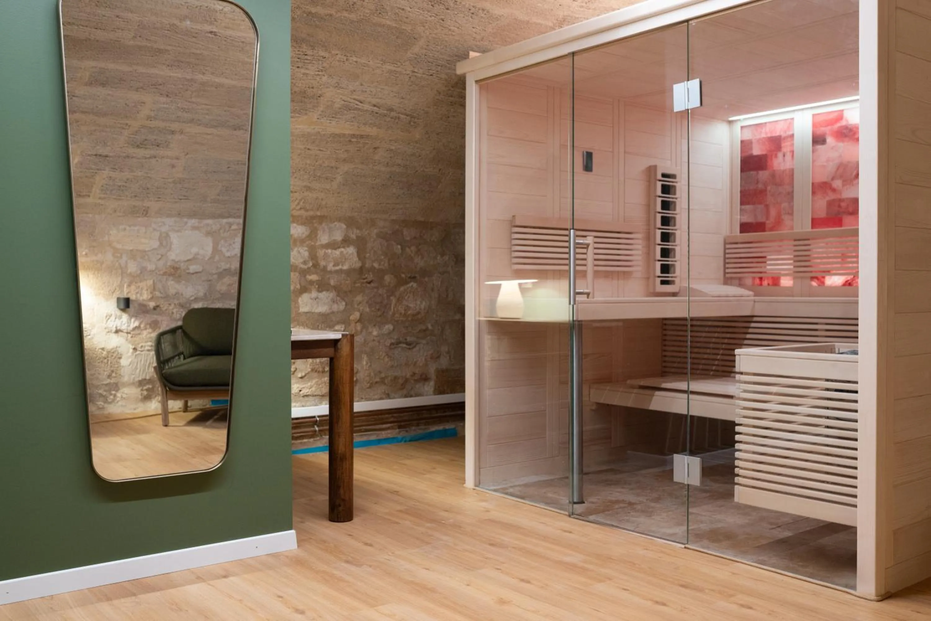 Spa and wellness centre/facilities in Pavillon des Millésimes, Piscine & SPA