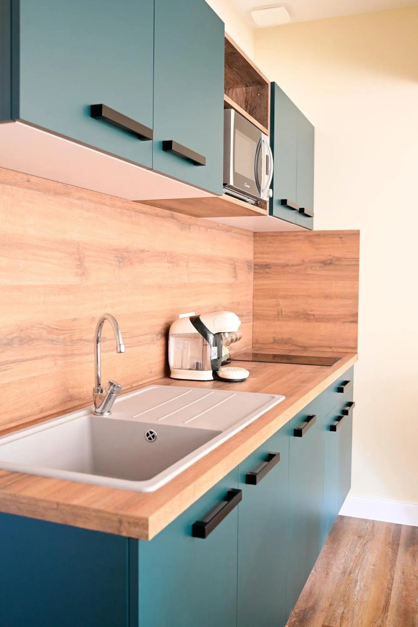 Kitchen or kitchenette in Pavillon des Millésimes, Piscine & SPA