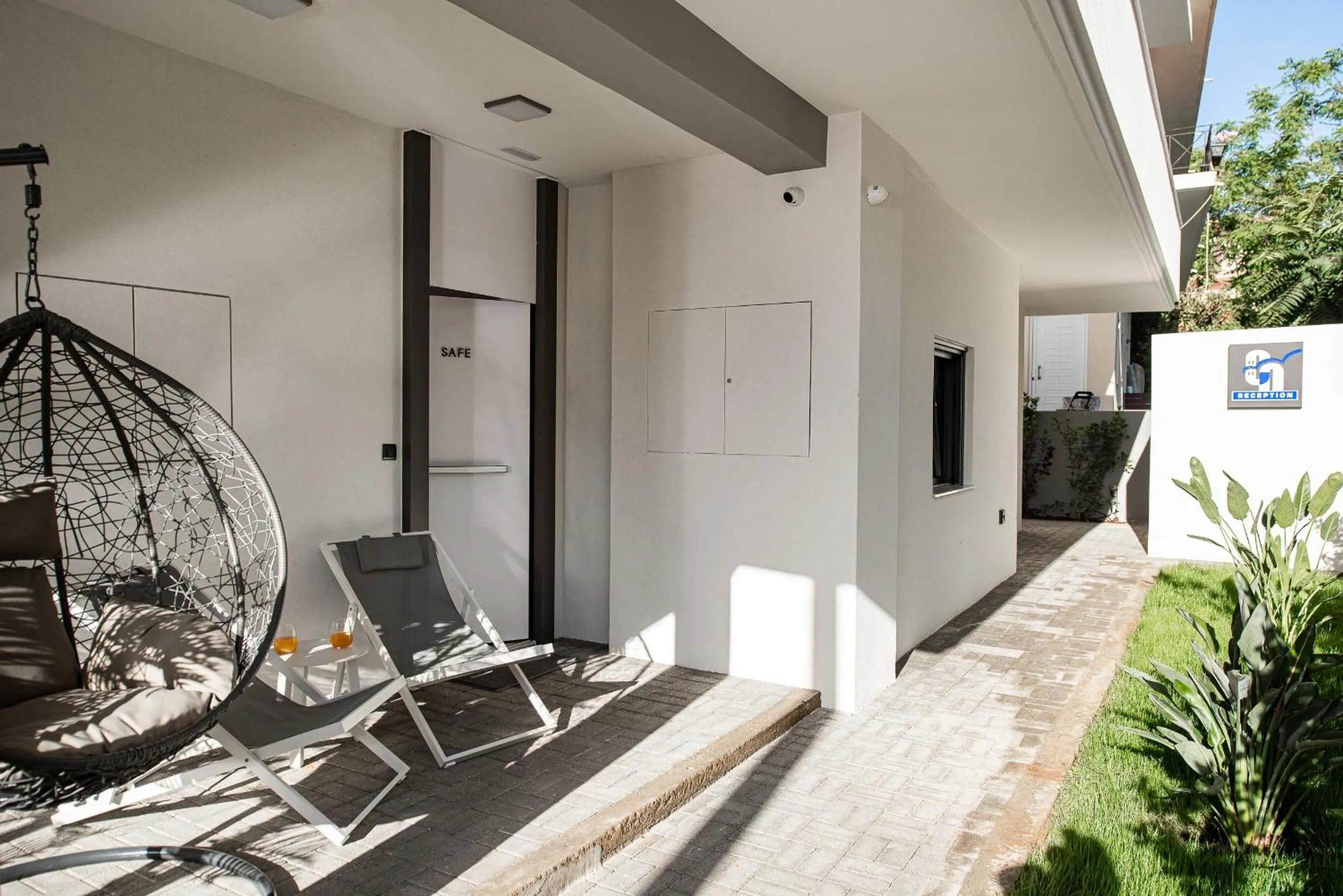 Patio in Cozy Corner Luxury Apartments