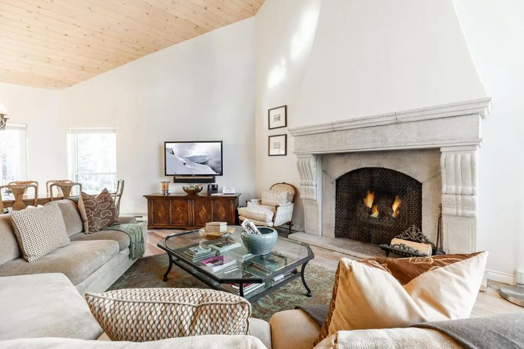Northwood's Ski-In Ski-Out by Vail Realty