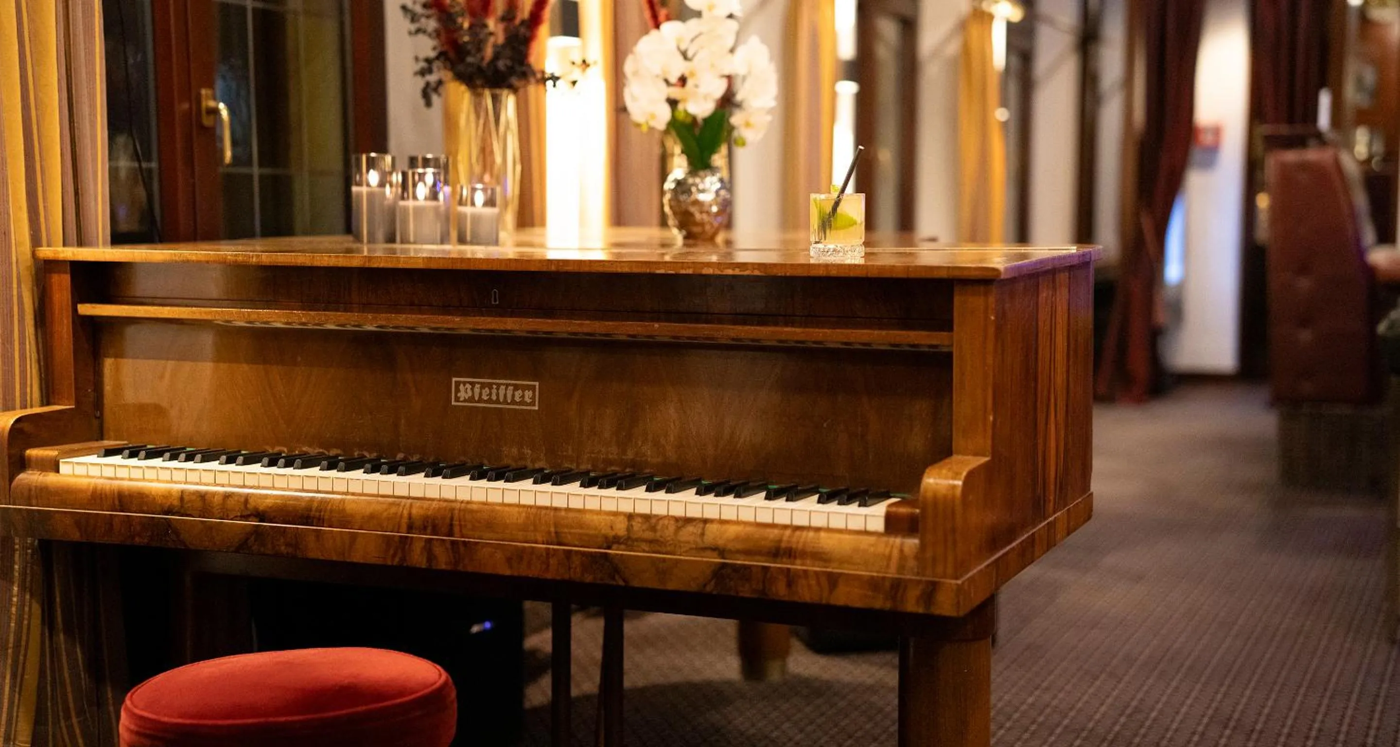 Lounge or bar in PLAZA Hotel Buchhorner Hof