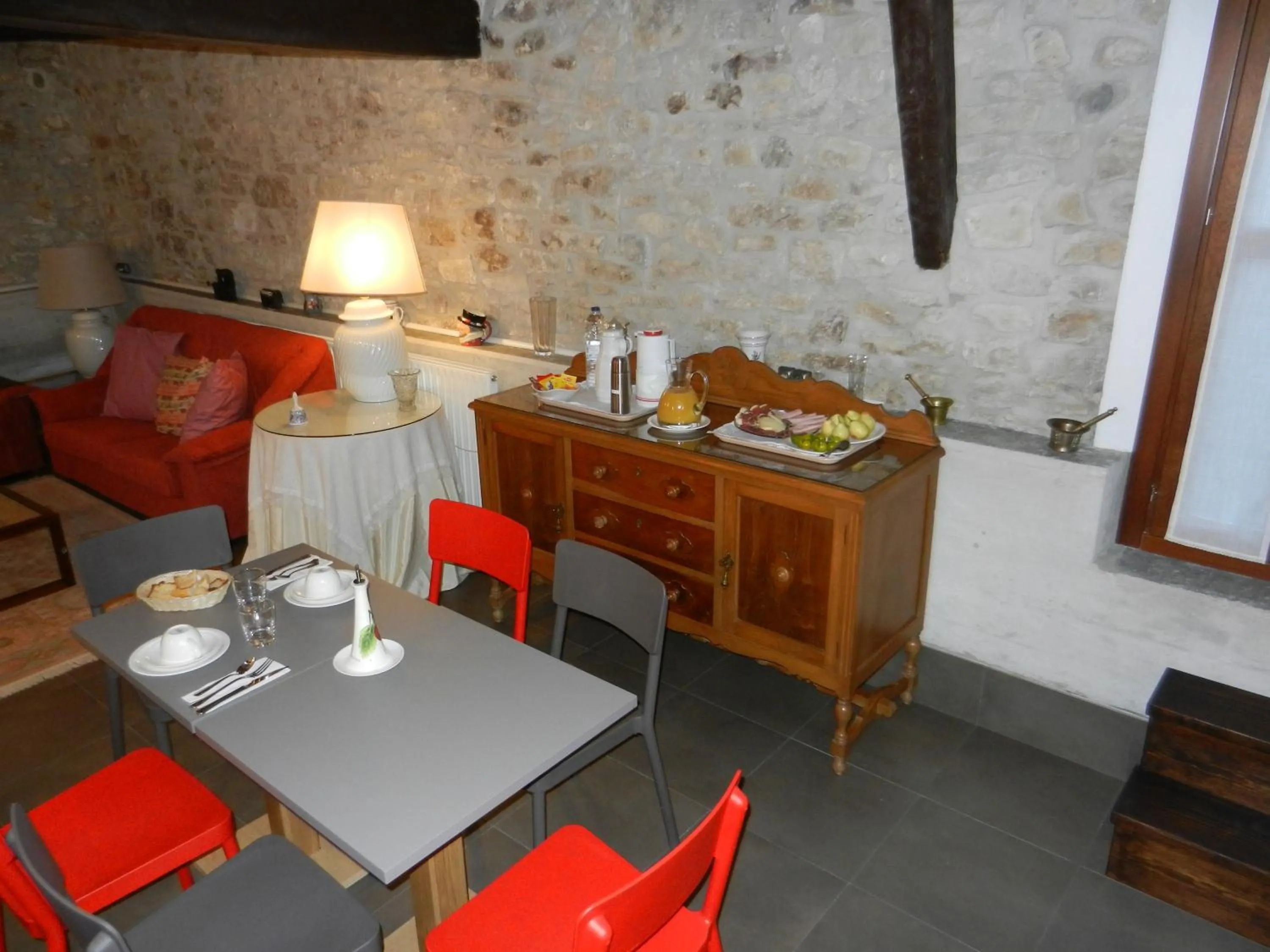 Restaurant/places to eat in Casa de la Cadena