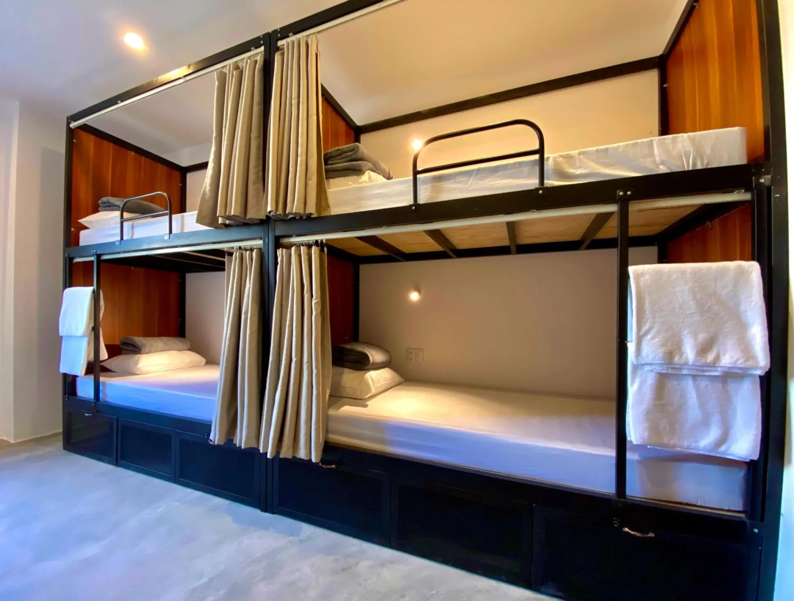 Bed in 6-Bed Mixed Dormitory Room in Okra Hoian Bed in 6-Bed Mixed Dormitory Room in Okra Hoian