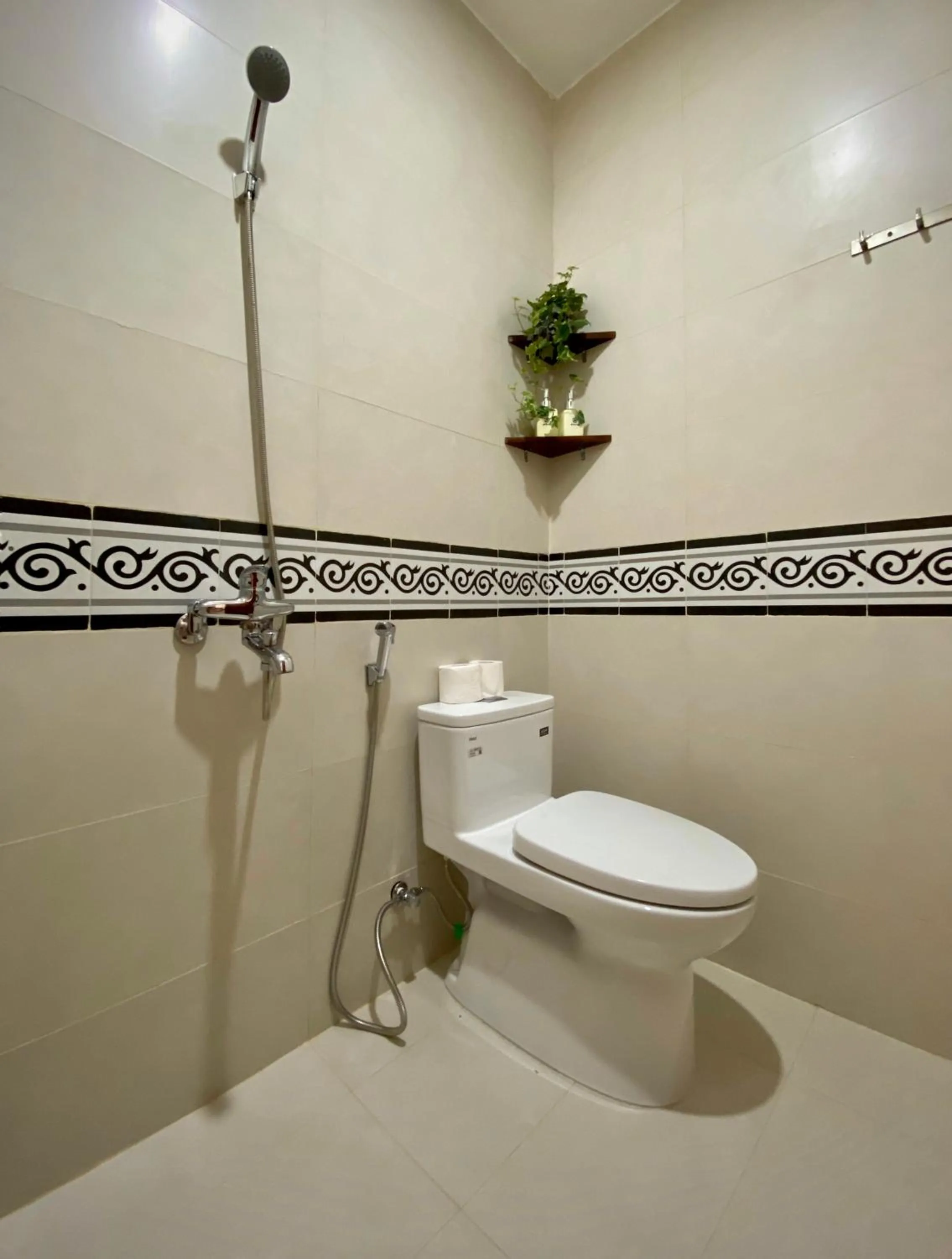 Shower in Okra Hoian