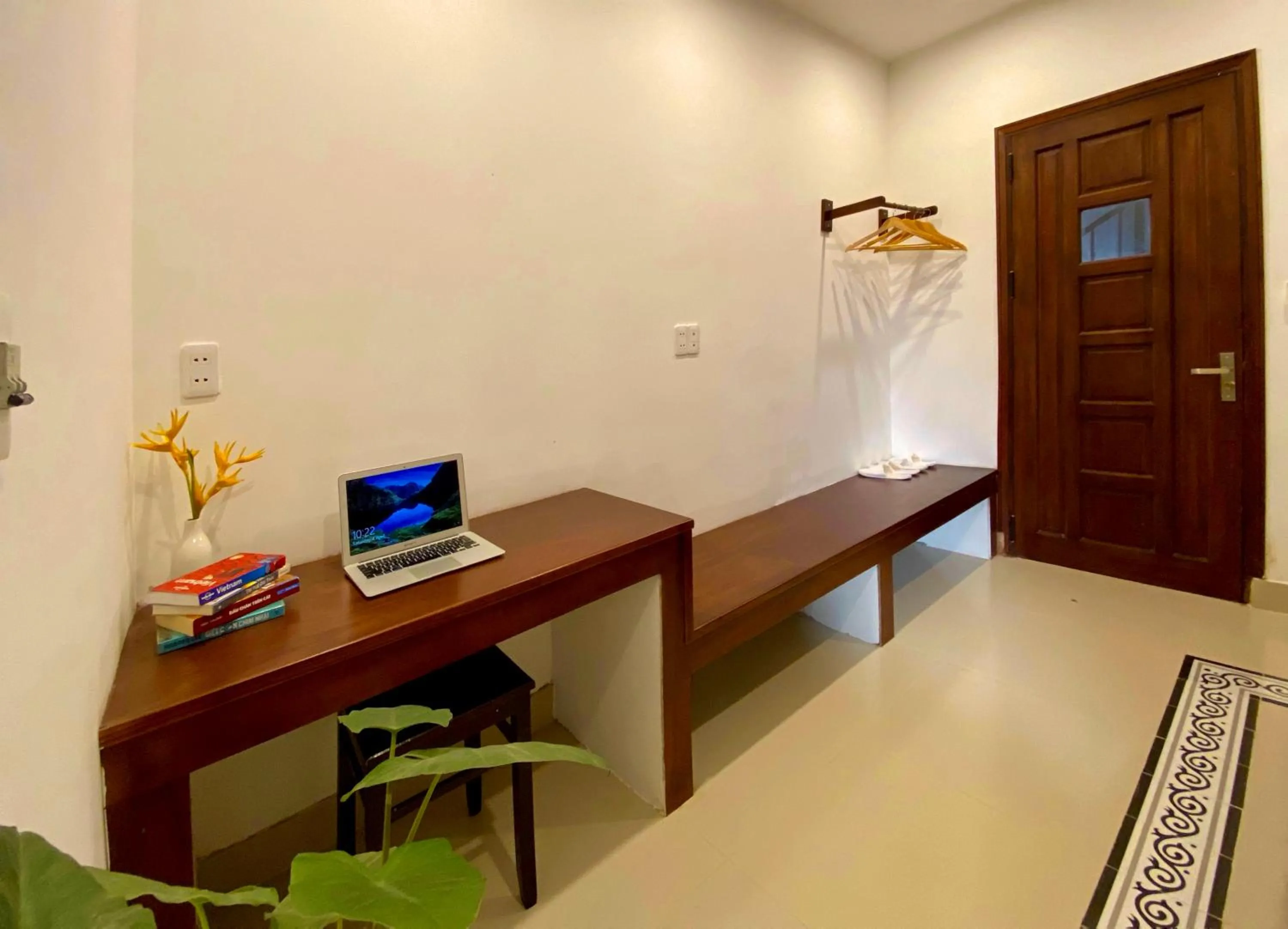 Communal lounge/ TV room in Okra Hoian