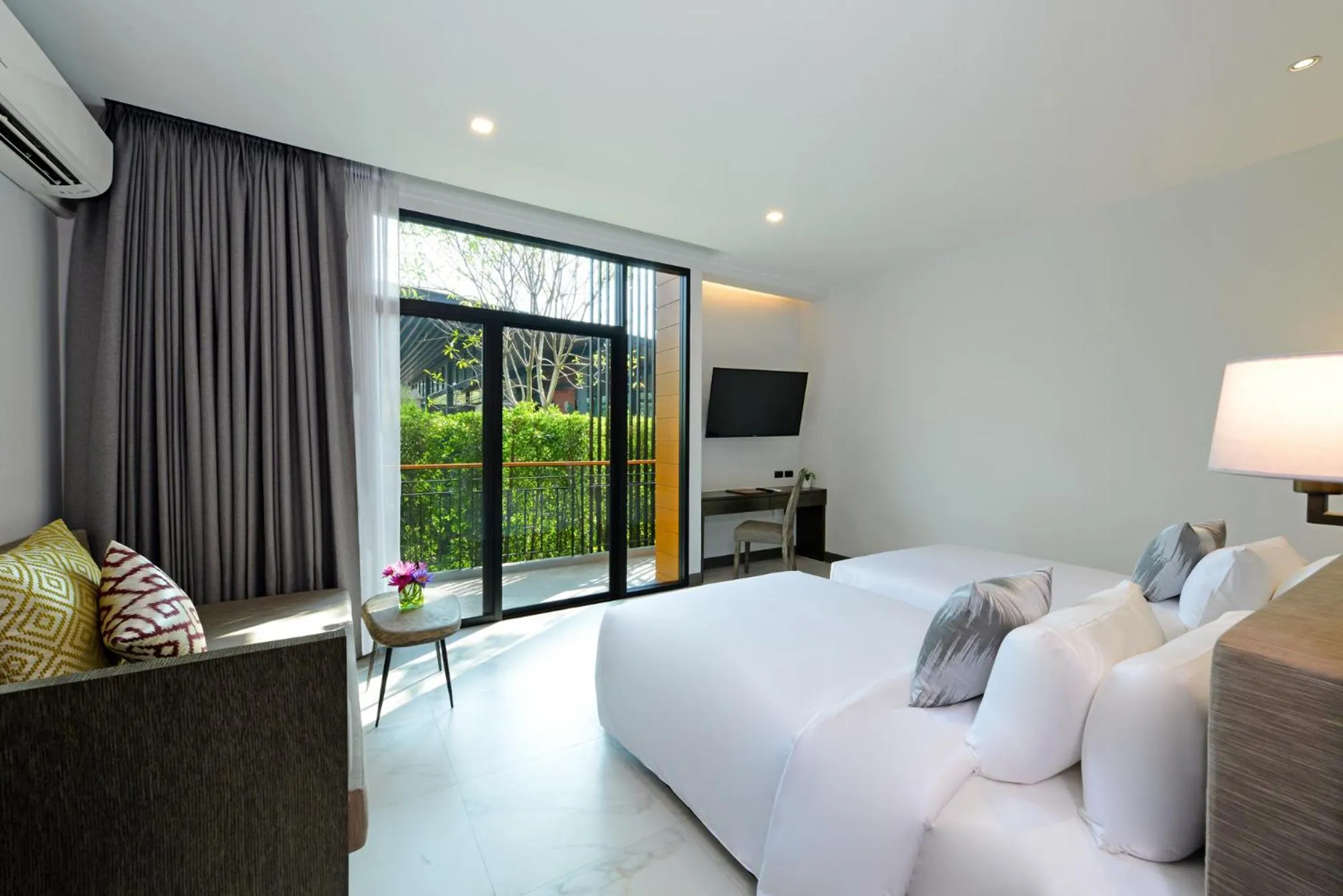 Photo of the whole room, Bed in Sappaya Hotel By Lotus Valley Golf Resort