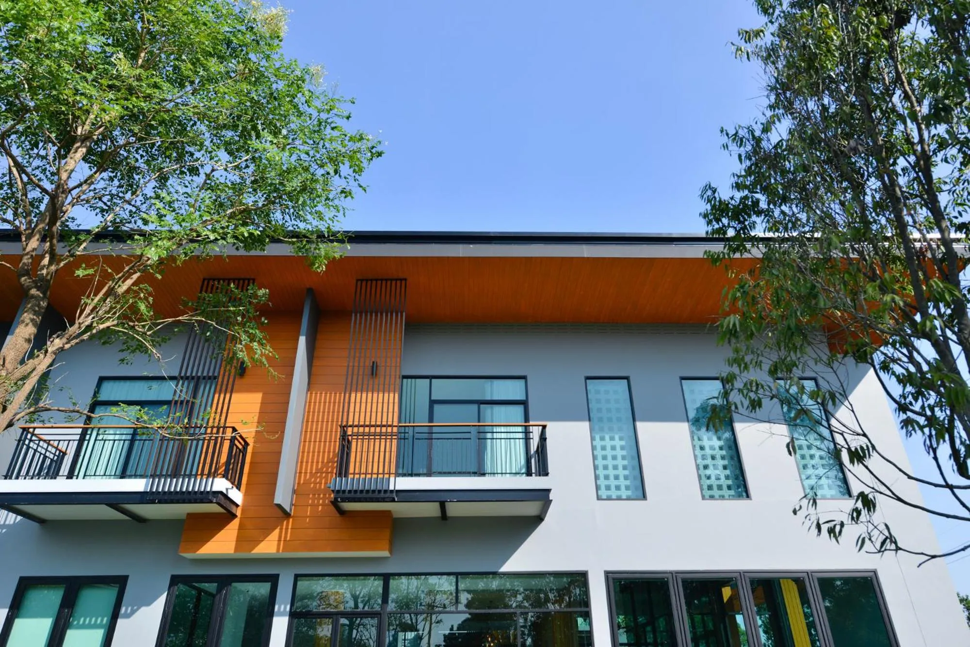 Property building in Sappaya Hotel By Lotus Valley Golf Resort