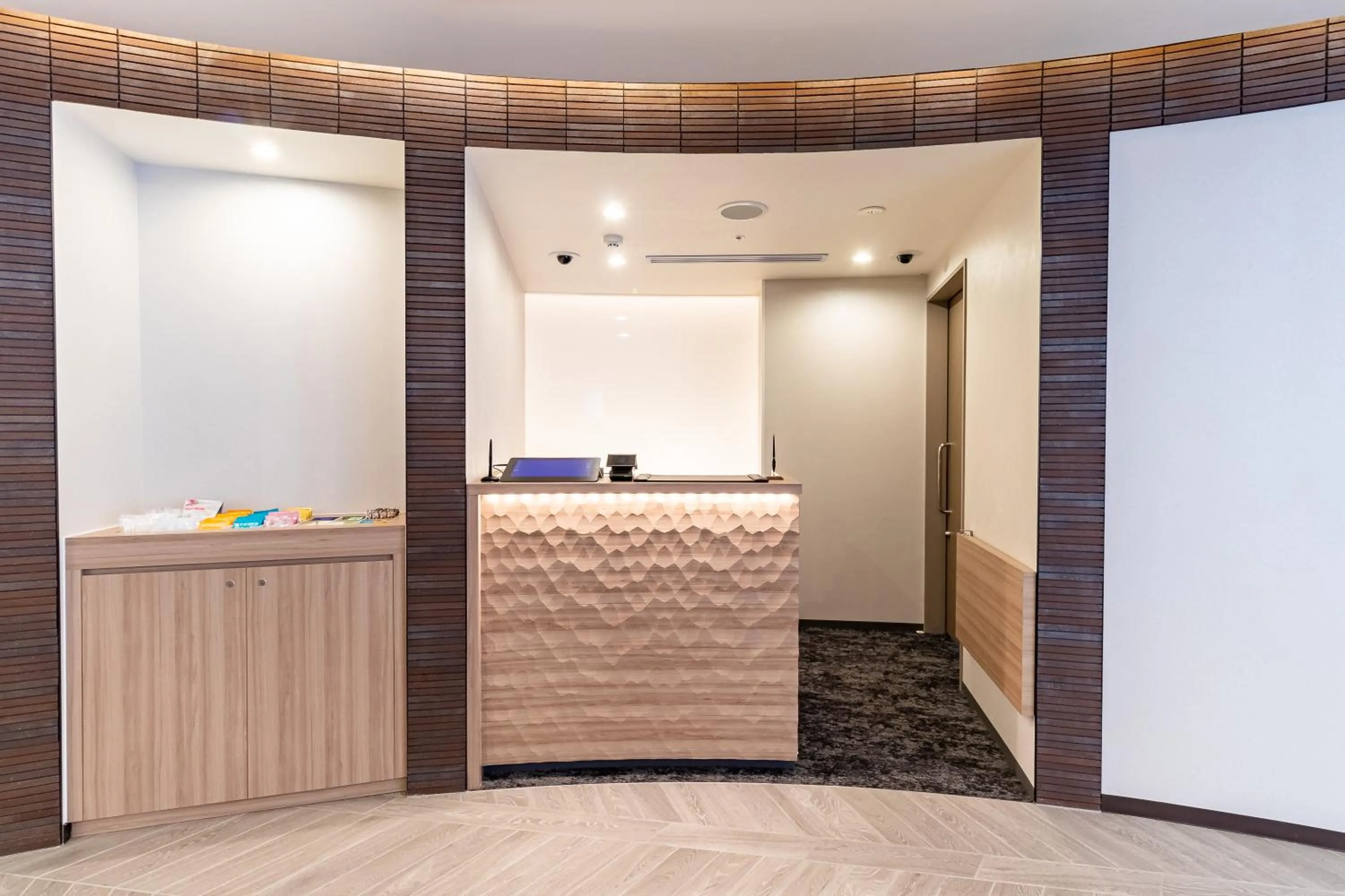 Lobby or reception in Sotetsu Fresa Inn Yokohama Higashiguchi