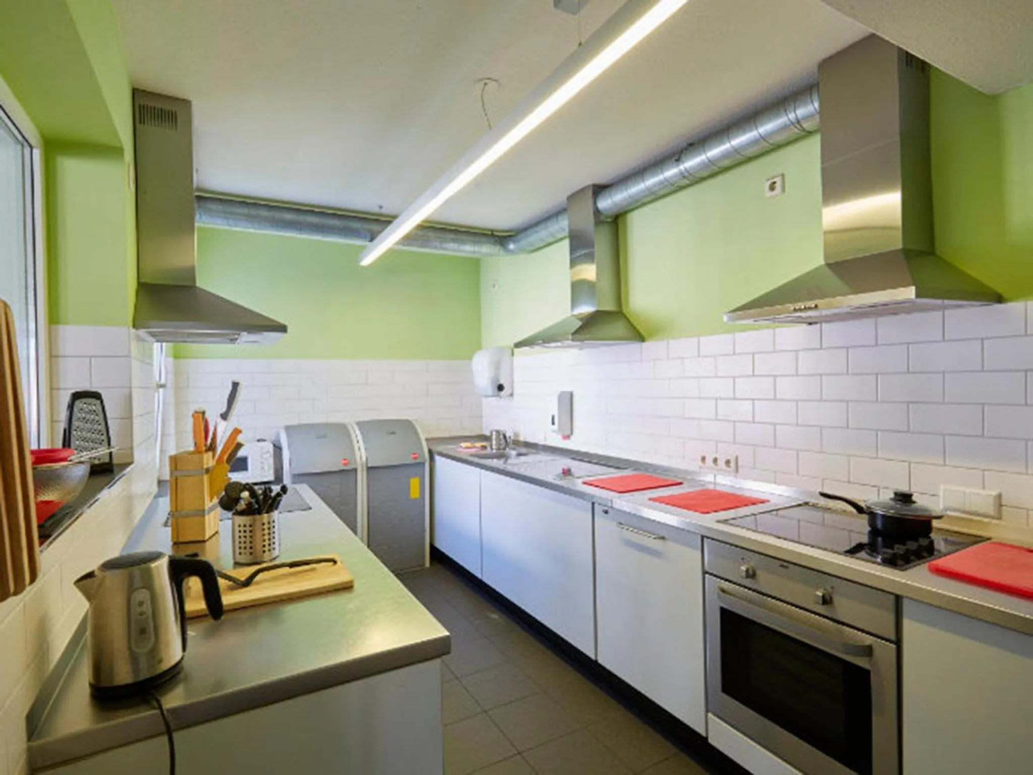 Kitchen or kitchenette in Gästehaus des GOETHE-Institut Freiburg