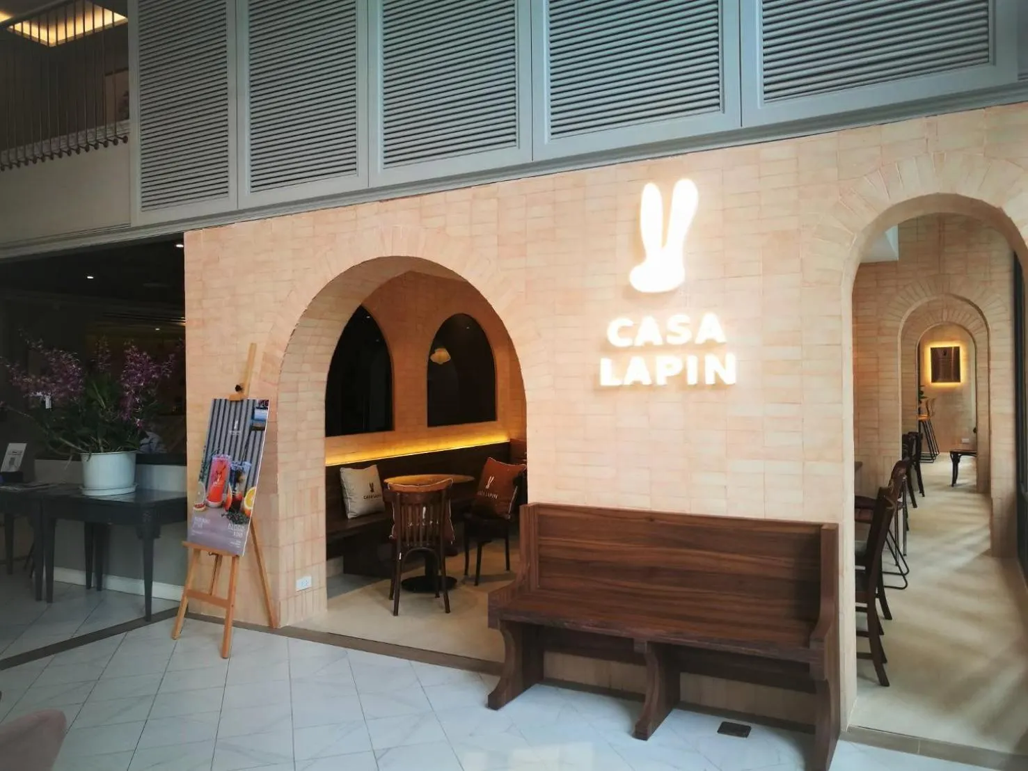 Restaurant/places to eat in The Quarter Ploenchit by UHG