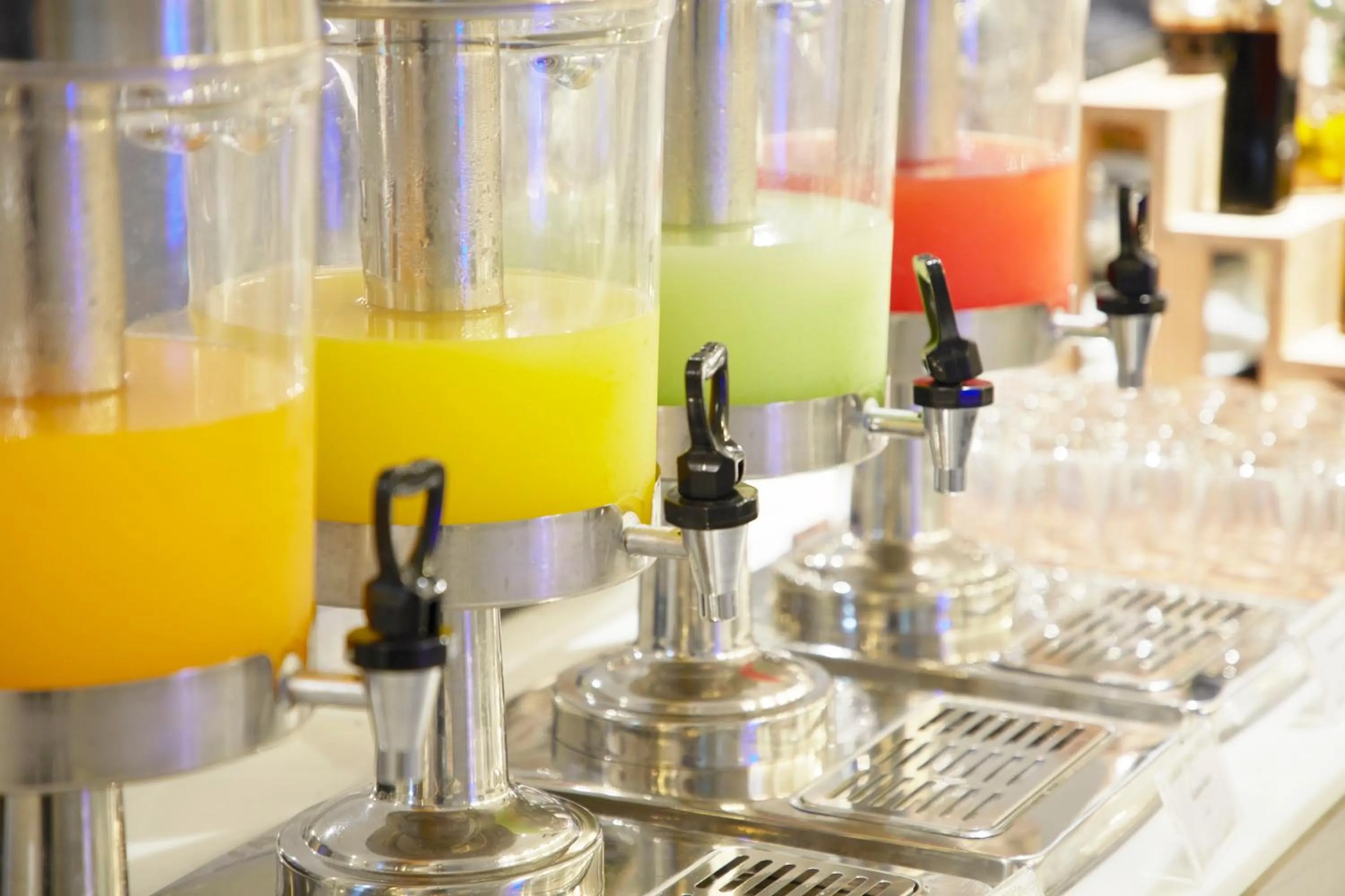 Breakfast in The Quarter Ploenchit by UHG