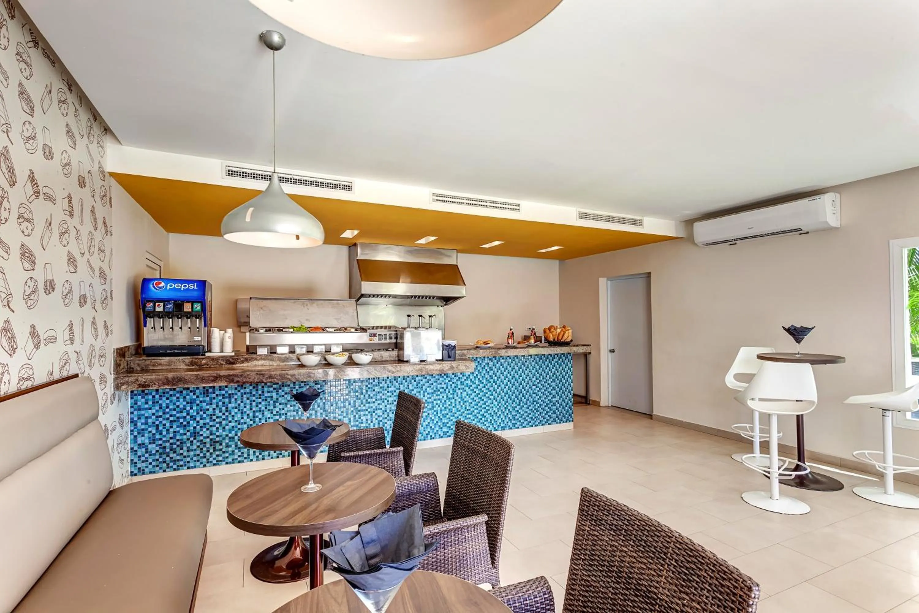 Restaurant/places to eat in Royalton Splash Punta Cana, An Autograph Collection All-Inclusive Resort & Casino