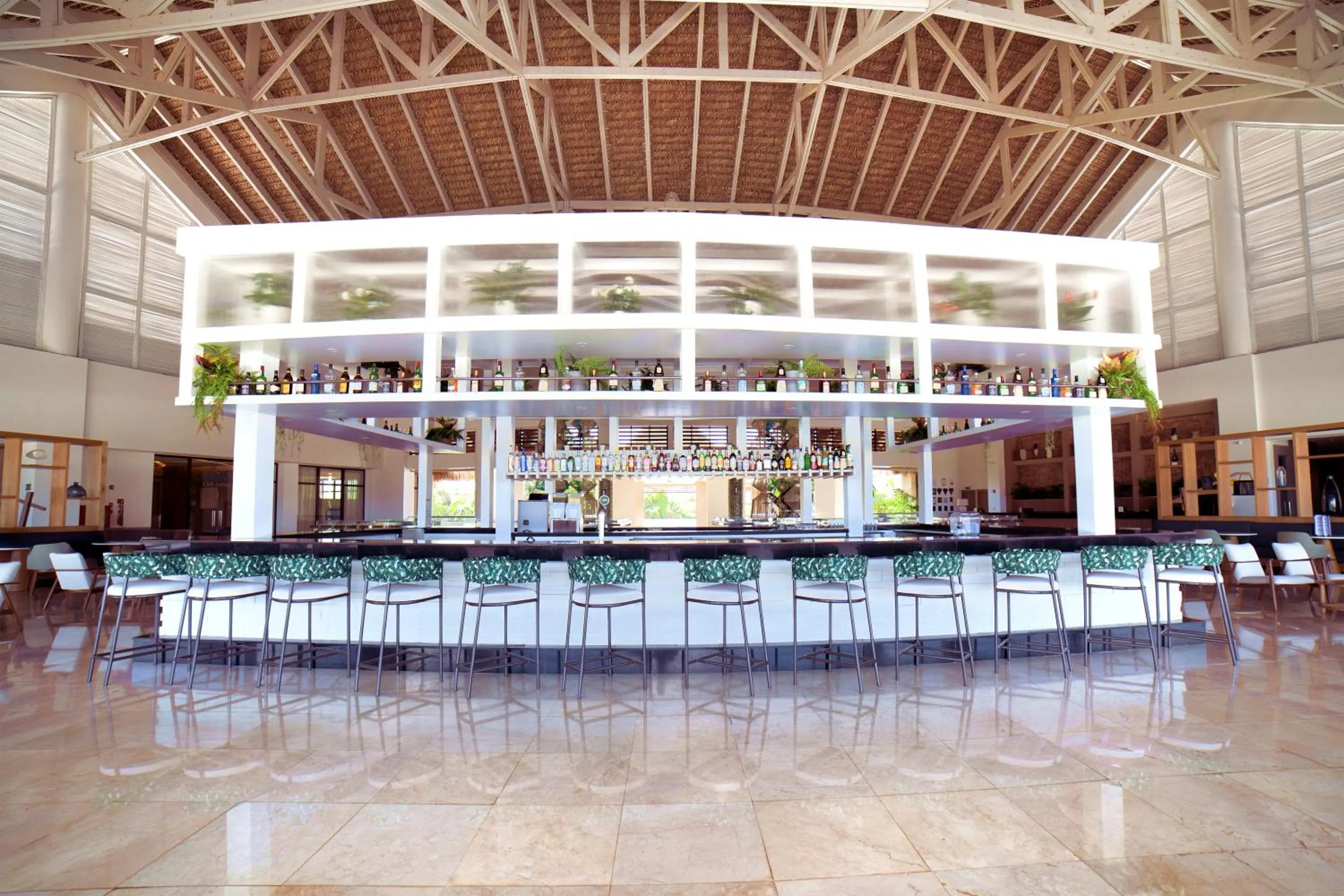 Lounge or bar in Royalton Punta Cana, An Autograph Collection All-Inclusive Resort & Casino