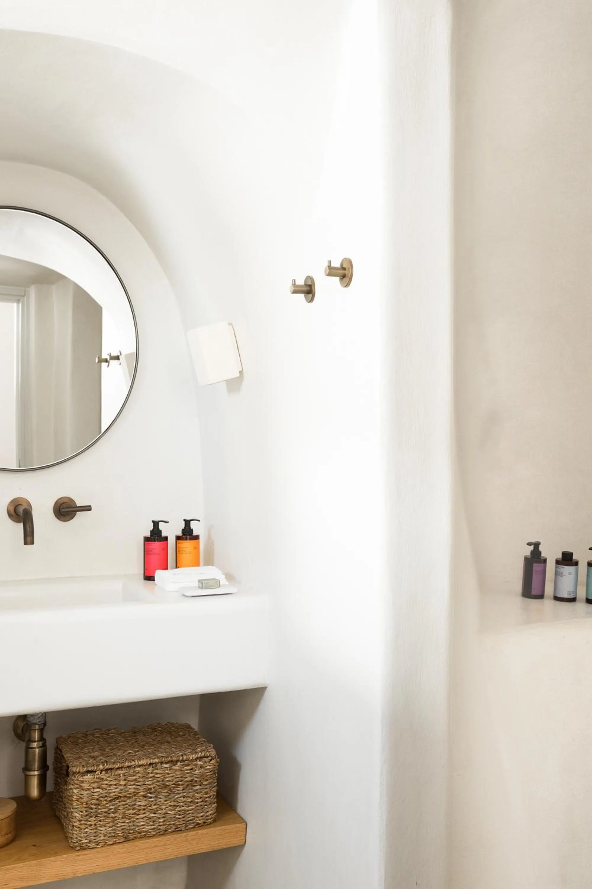 Bathroom in Armenaki