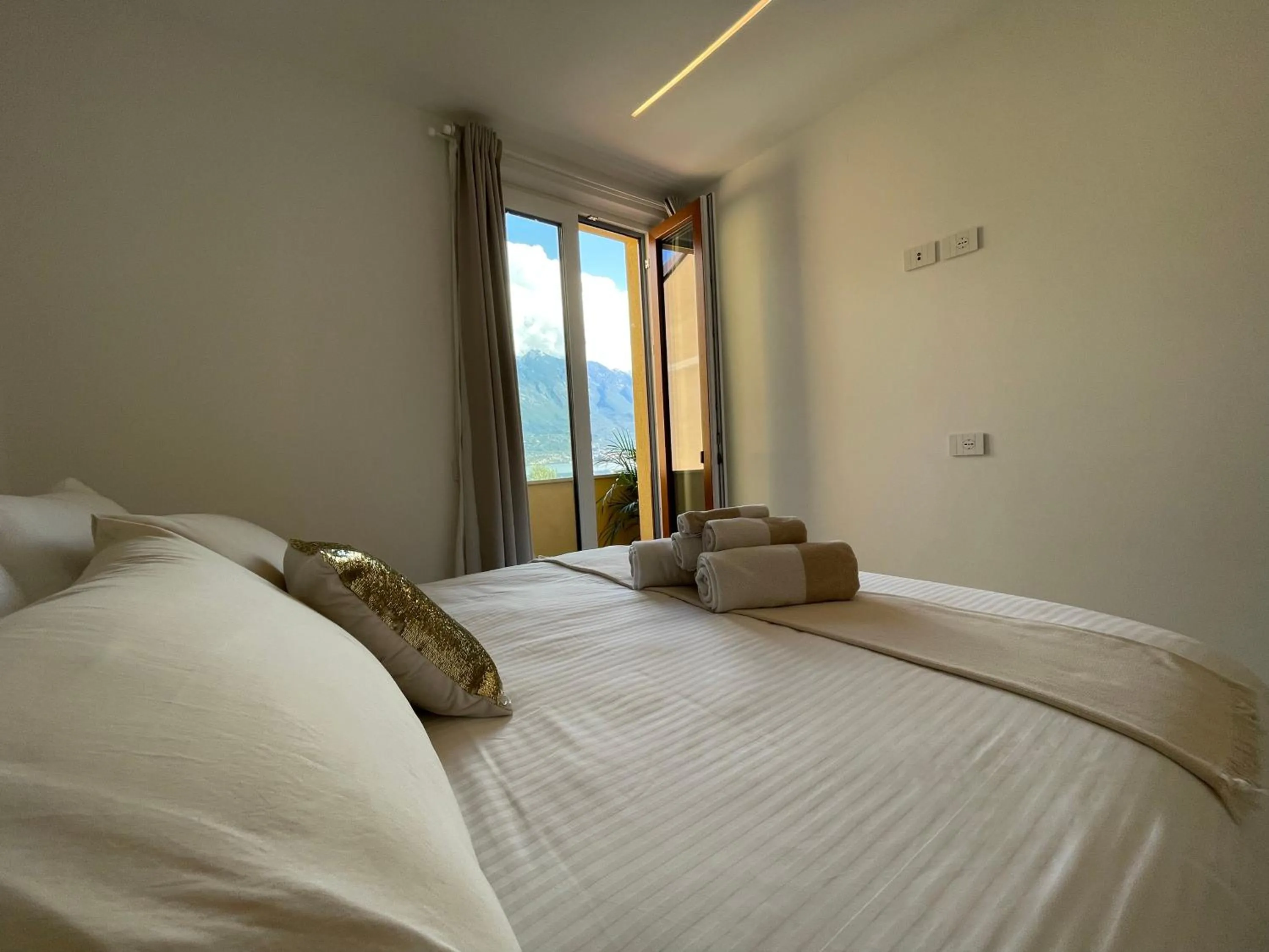 Bed in B&B Am Gardasee blick