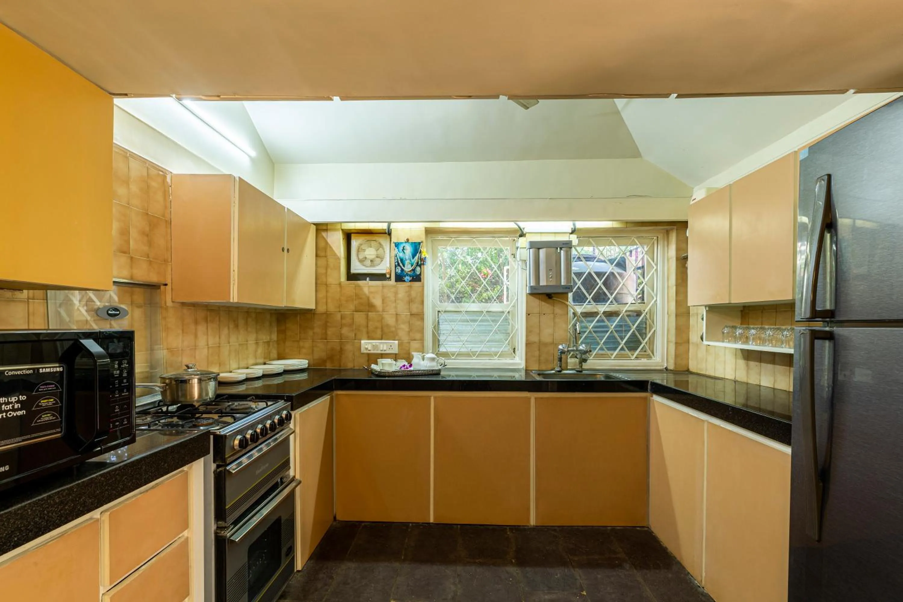 Communal kitchen in amã Stays & Trails, Beach House Madh Island