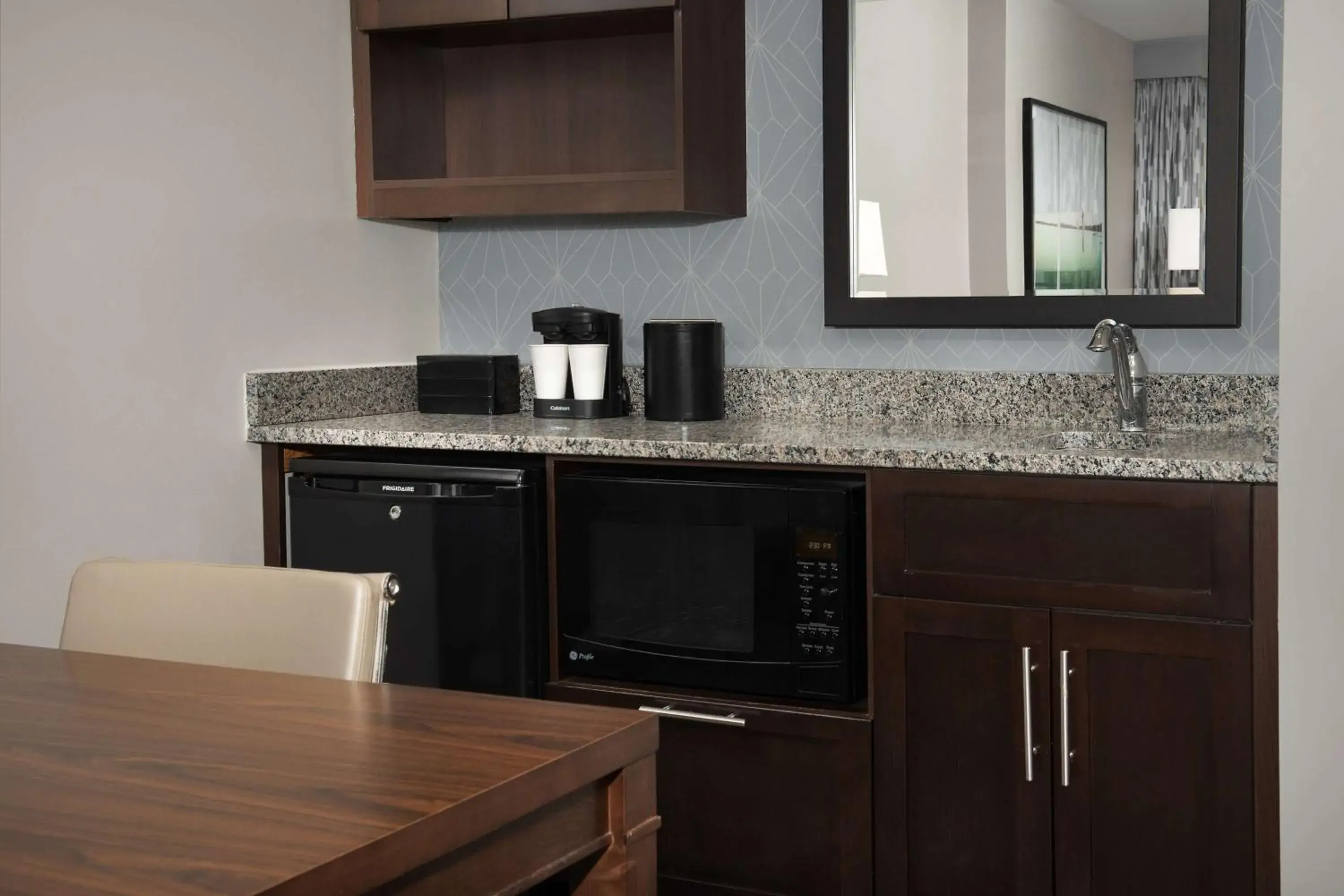 King Suite with Sofa Bed in Embassy Suites Springfield King Suite with Sofa Bed in Embassy Suites Springfield