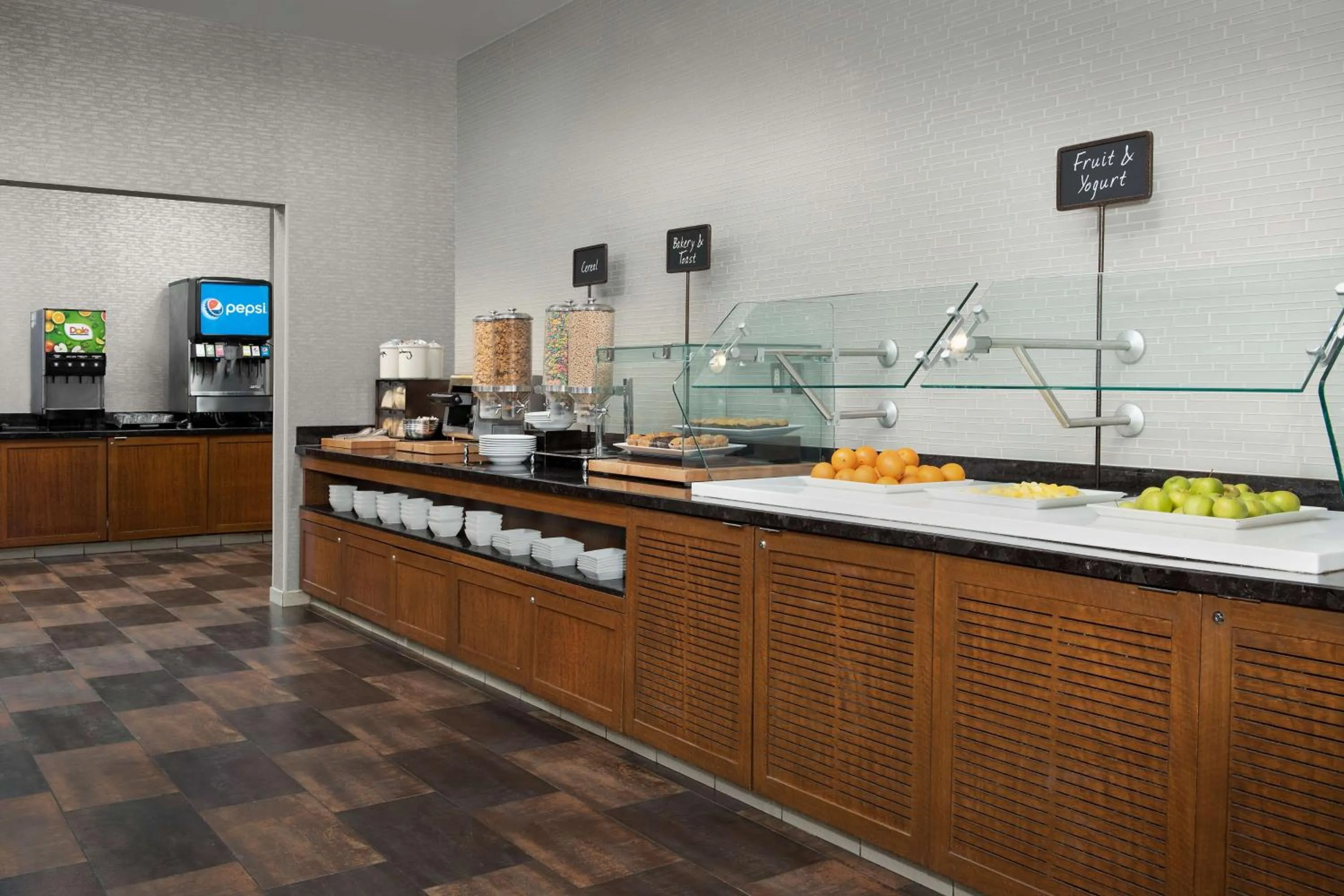 Breakfast in Embassy Suites Springfield