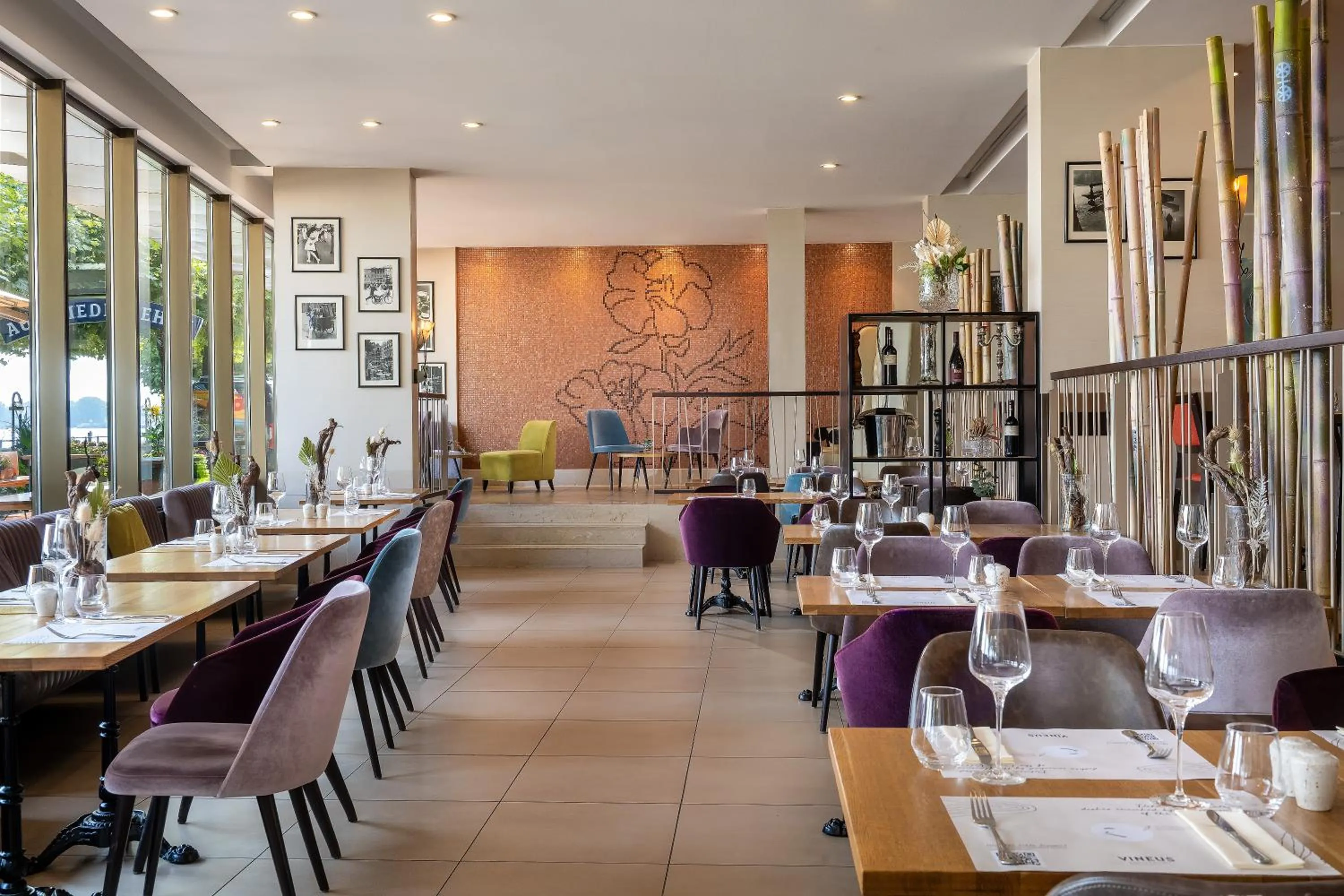 Restaurant/places to eat in Hilton Mainz